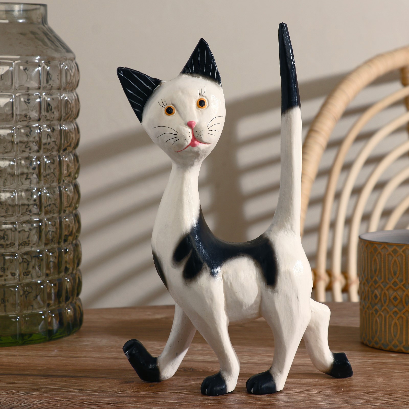 Изображение товара Сувенир интерьерный "Кошечка" с чёрным 17x27x7 см