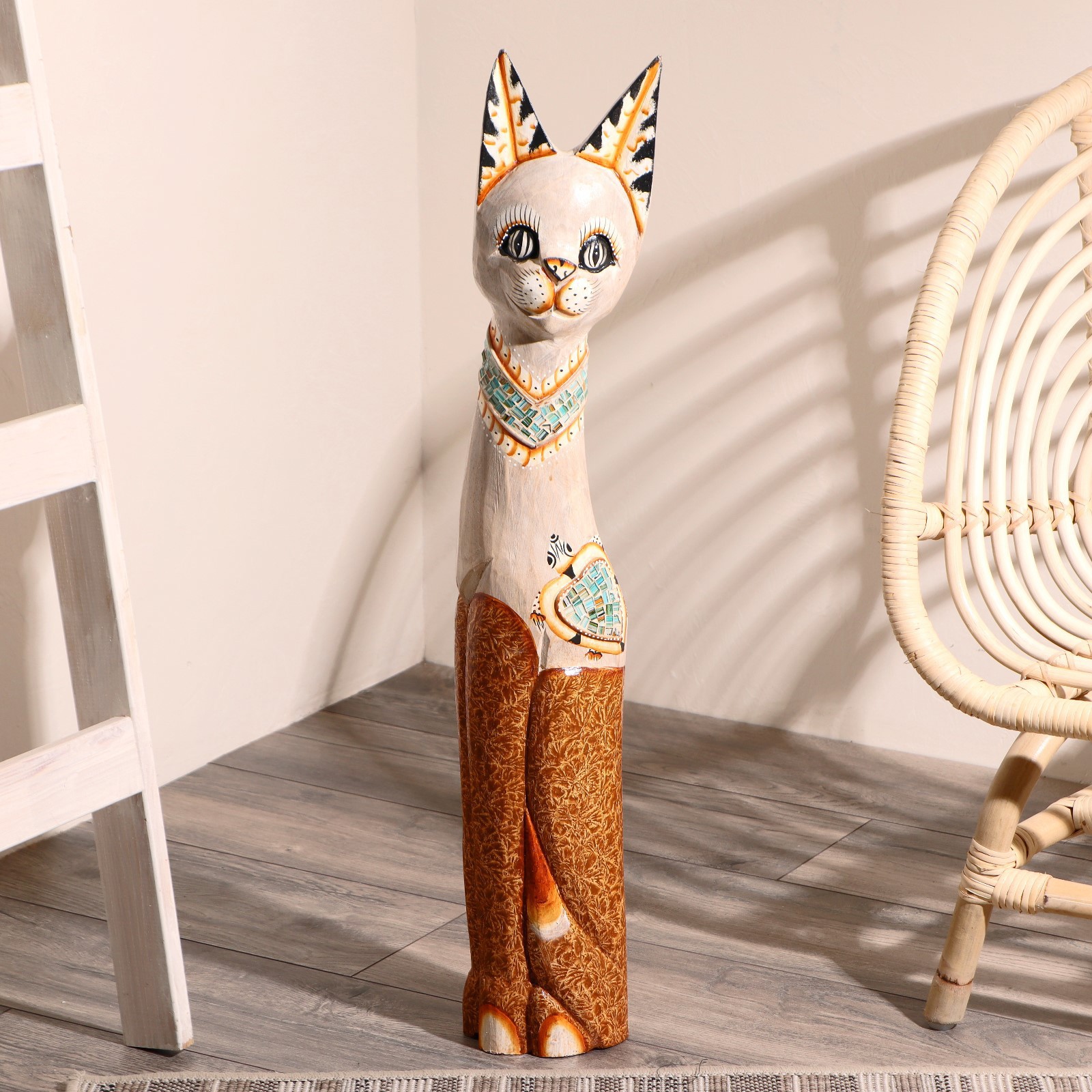 Изображение товара Сувенир интерьерный кошка в ошейнике с сердечком 80 см