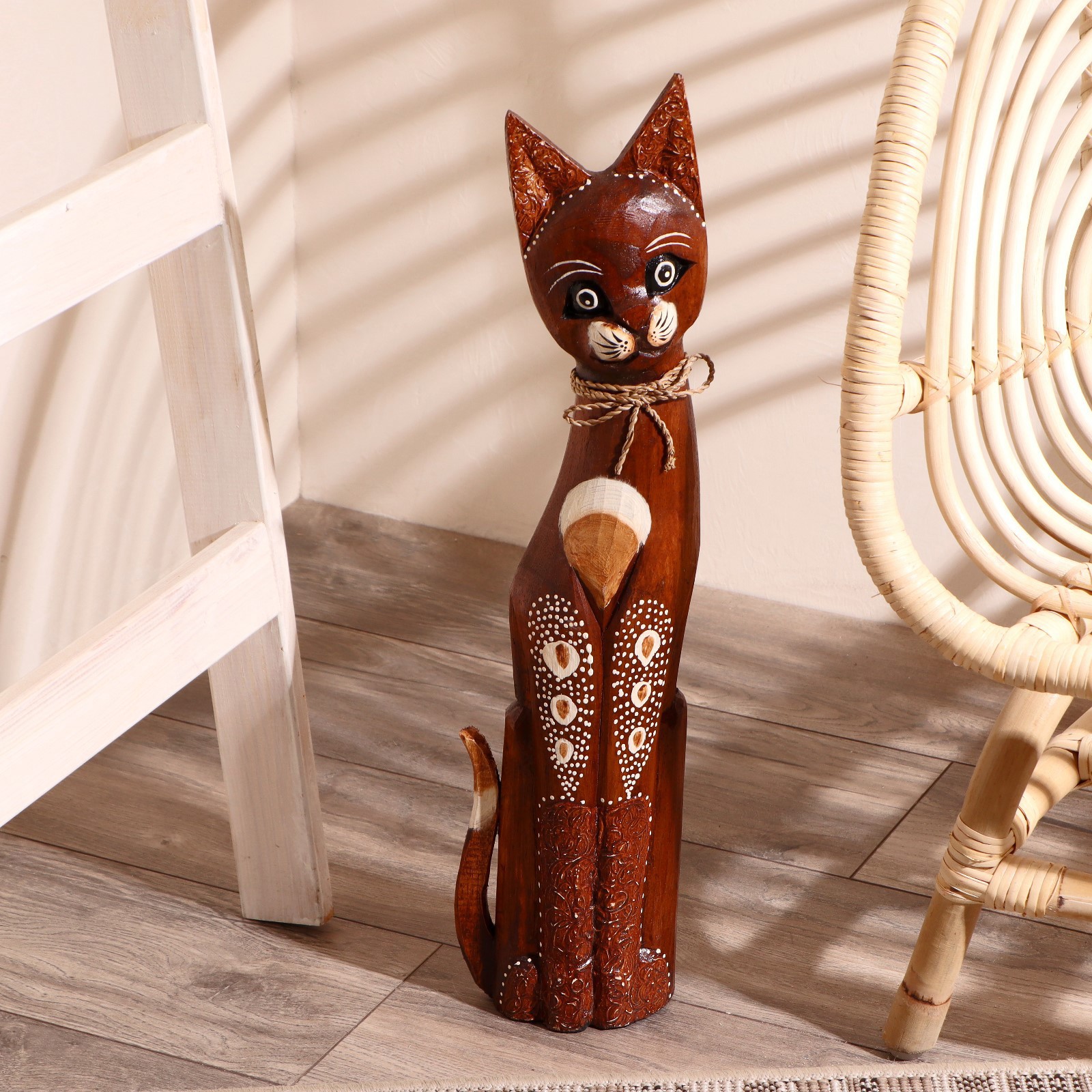 Изображение товара Сувенир кошка резные лапки и ушки 60x13x5 см