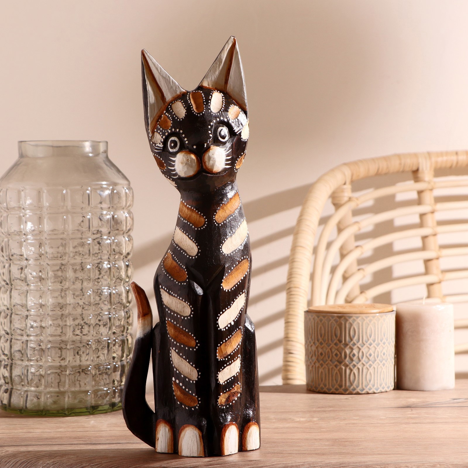 Изображение товара Кошка с овальными пятнами — декоративная деревянная фигура 5,5x11x40 см