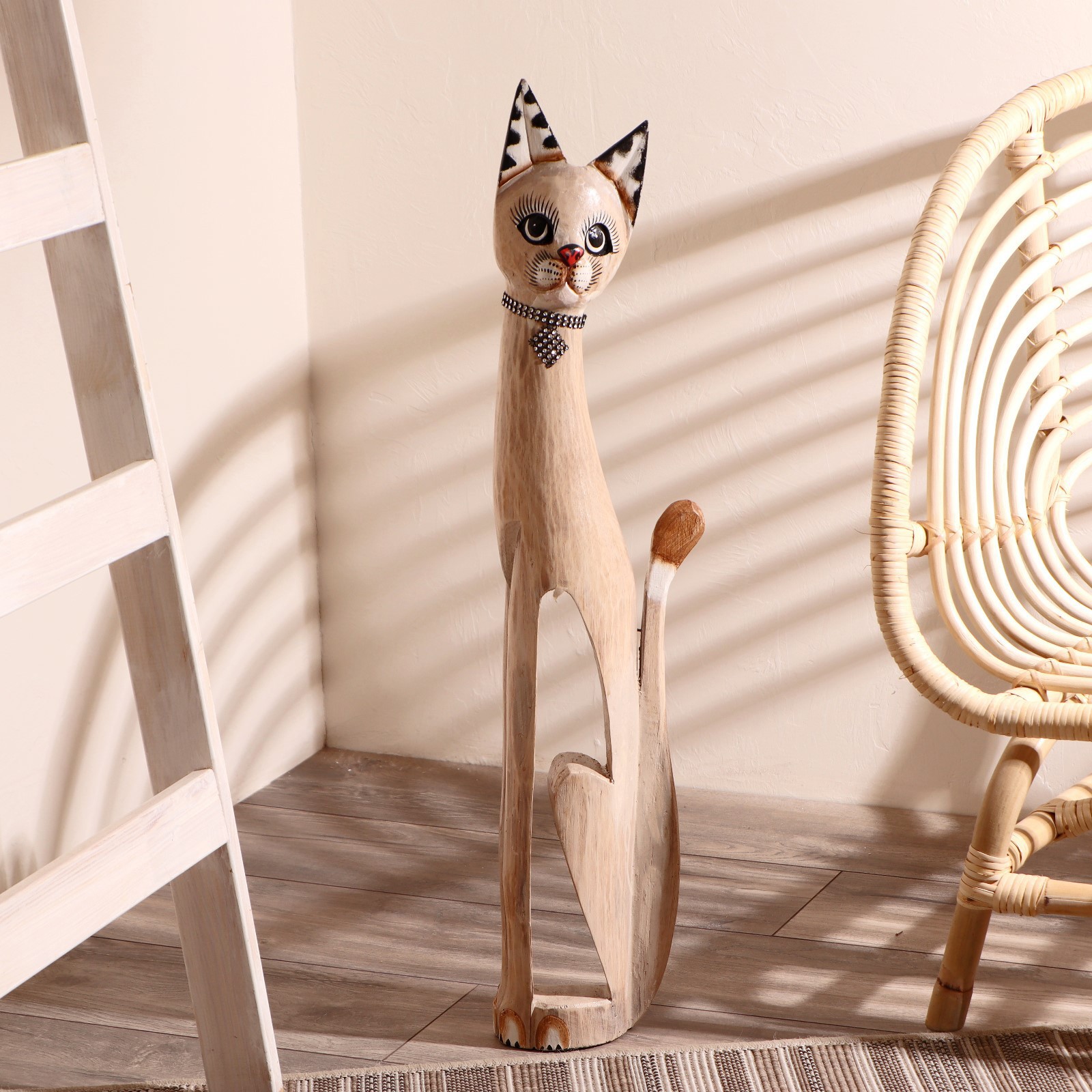 Изображение товара Сувенир интерьерный "Кошка с ошейником и ромбиком" 80x13x7 см