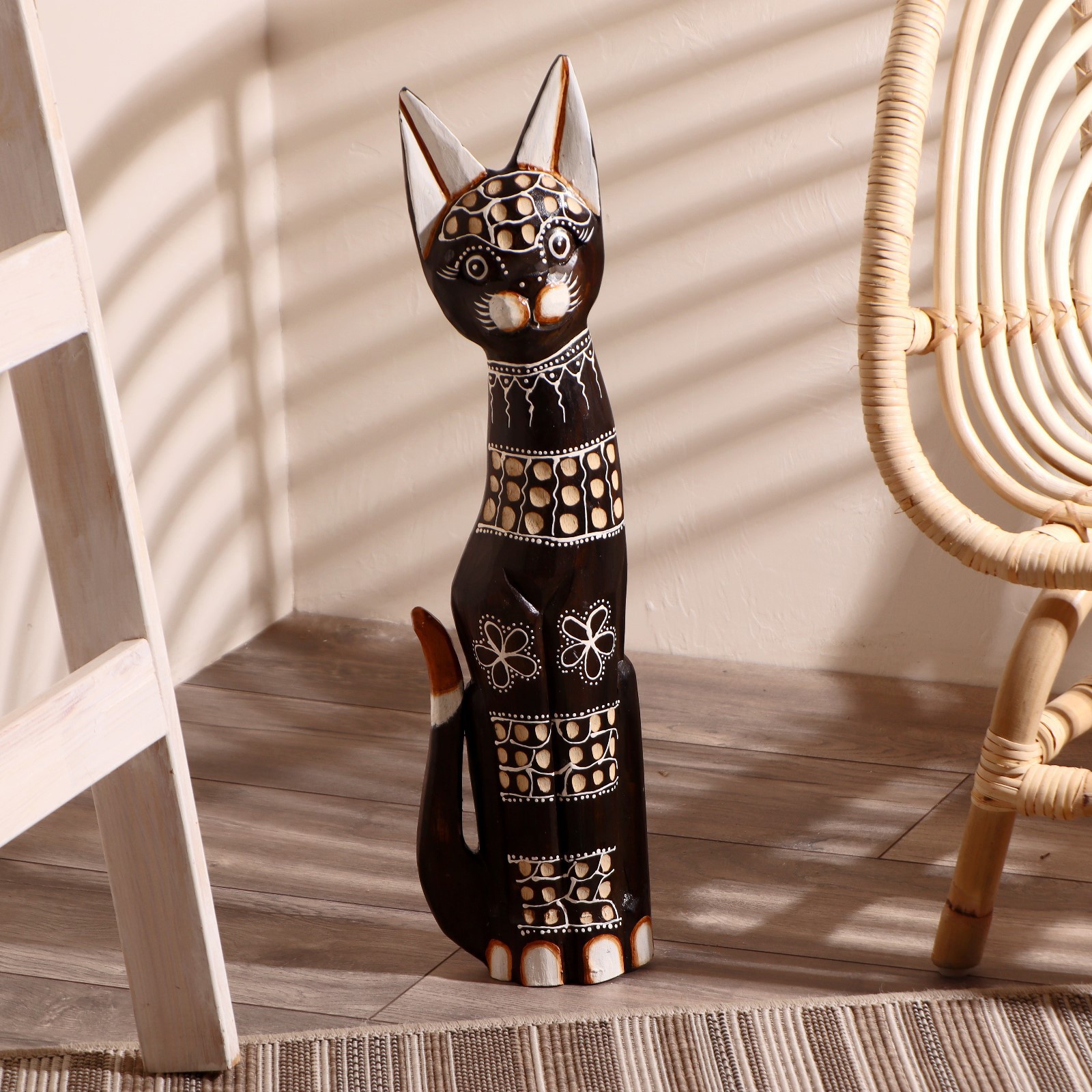 Изображение товара Сувенир интерьерный "Кошка с точечным узором" 6x13x80 см