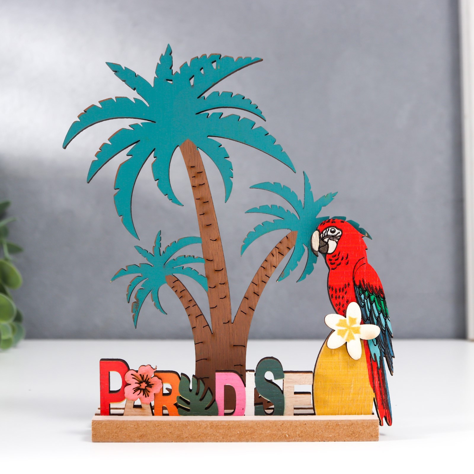 Изображение товара Сувенир интерьерный "Попугай Ара и пальмы" 17x4x12 см