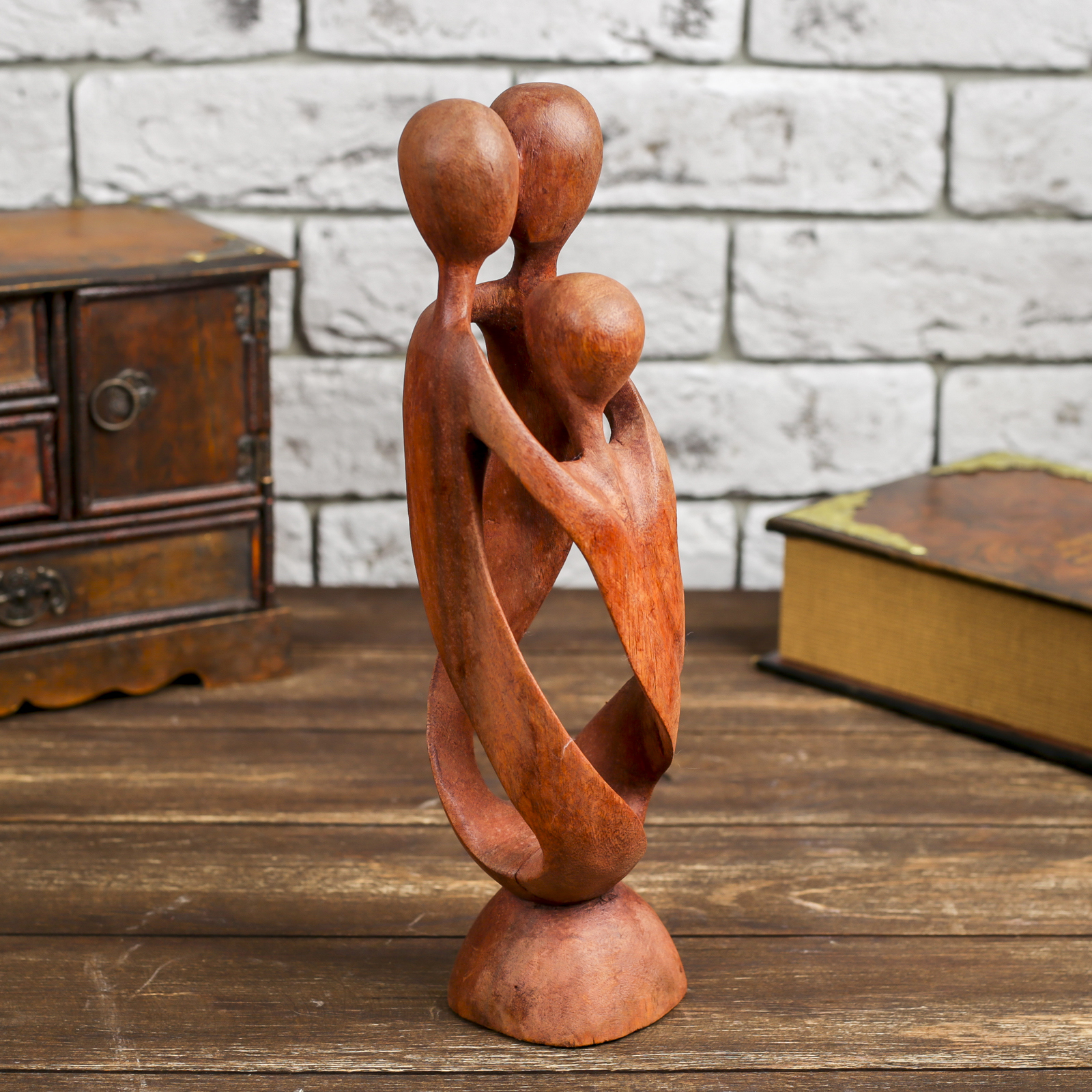 Изображение товара Сувенир интерьерный "Семья" коричневый цвет 30x8x8 см