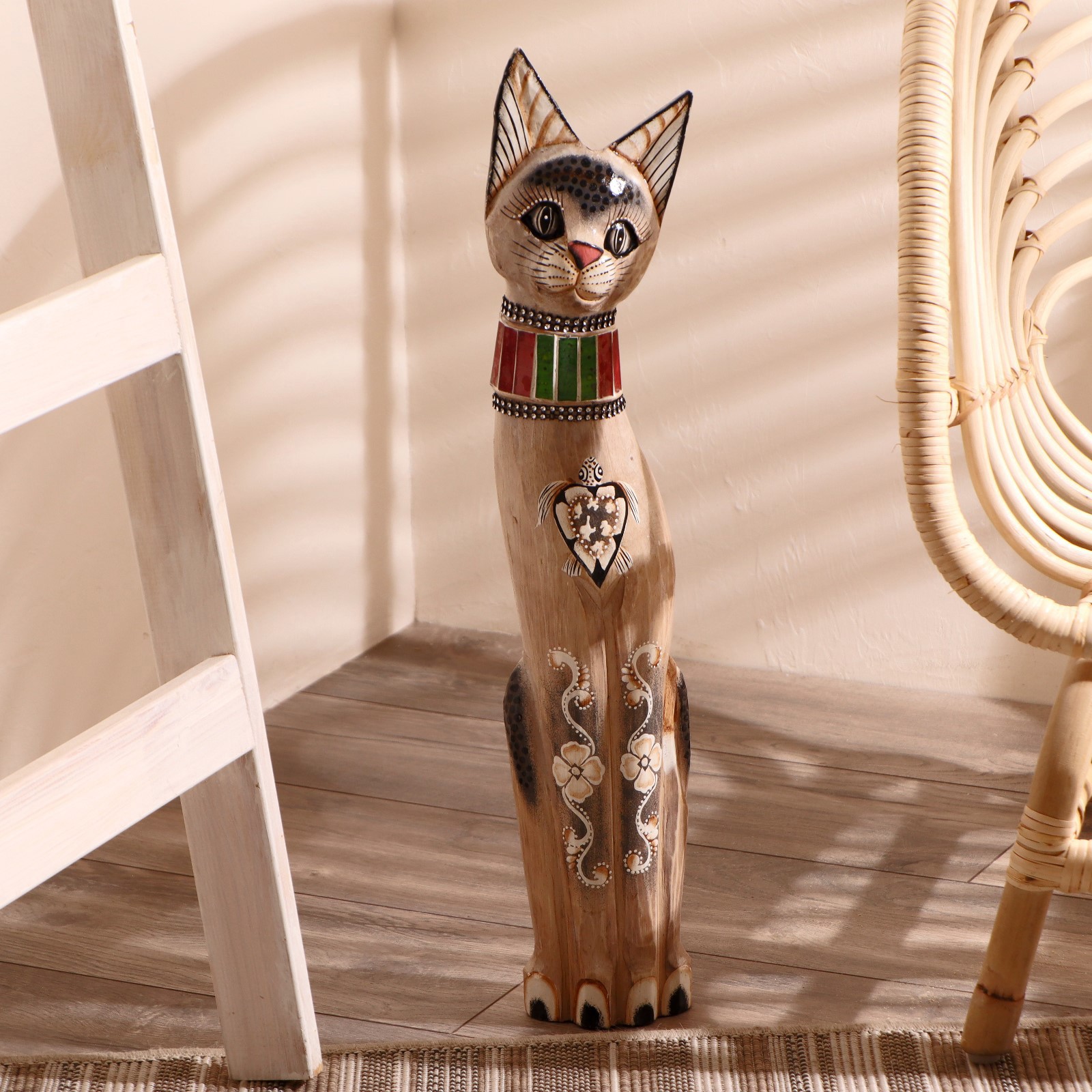 Изображение товара Сувенир интерьерный "Серая кошка в ошейнике из мозаики и с черепахой" 60x12x6 см