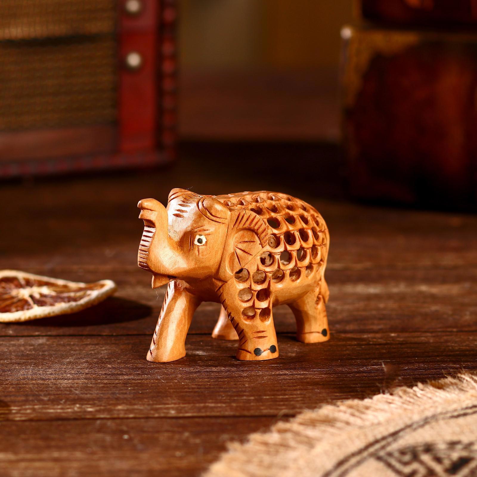 Изображение товара Сувенир интерьерный "Слонёнок маленький светлый" 5x4x8 см