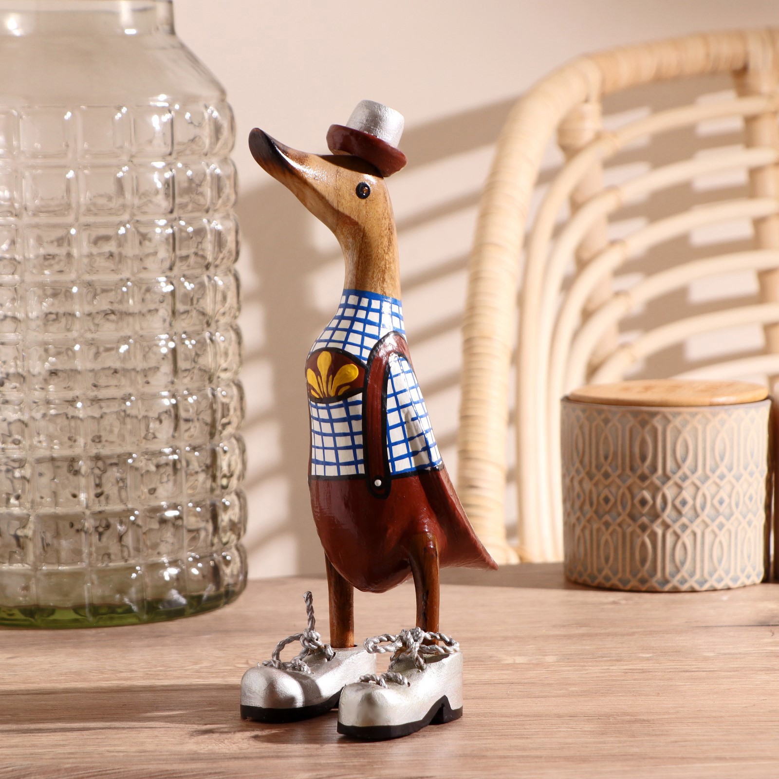 Изображение товара Сувенир интерьерный "Утка с подтяжками" 13x9x27 см