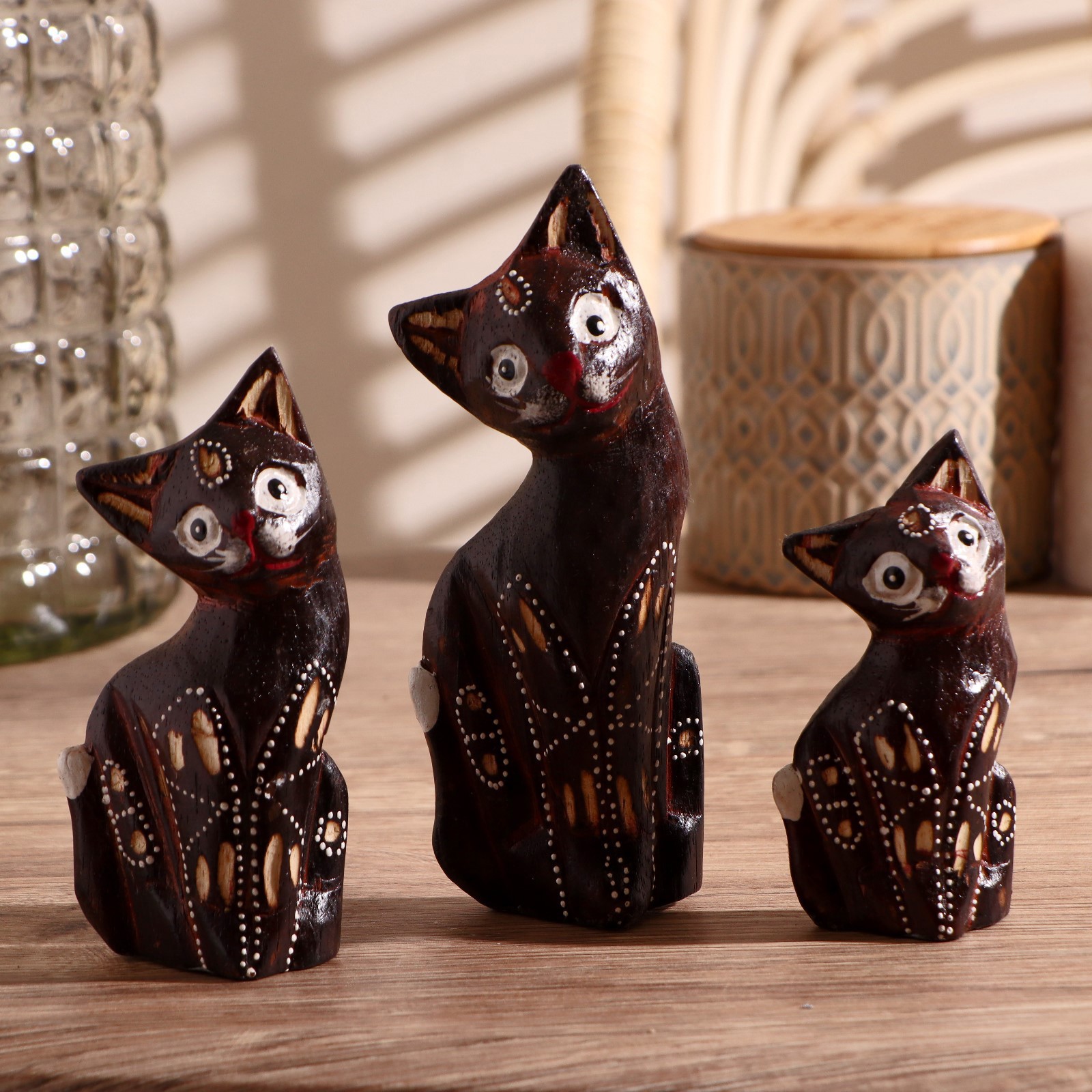 Изображение товара Сувенир интерьерный набор 3 шт "Кошки величественные" 15x10.5x3 см