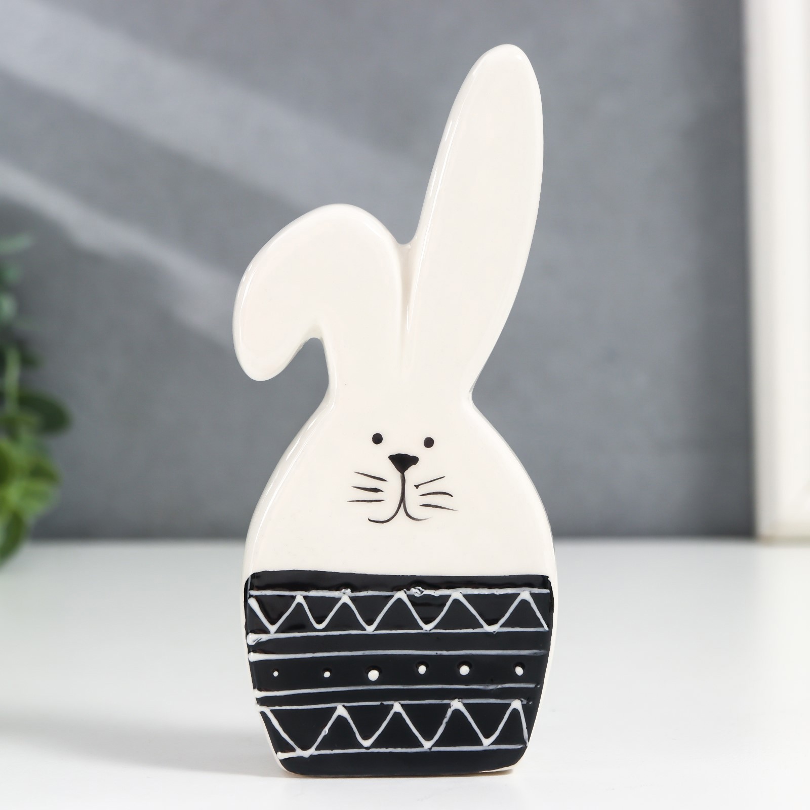 Изображение товара Сувенир интерьерный «Зая в корзине» 5x1,7x12 см