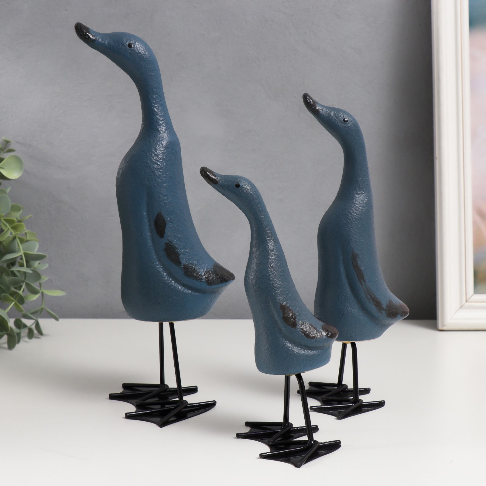 Изображение товара Сувенир набор «Утки» синяя матовая керамика 3 шт