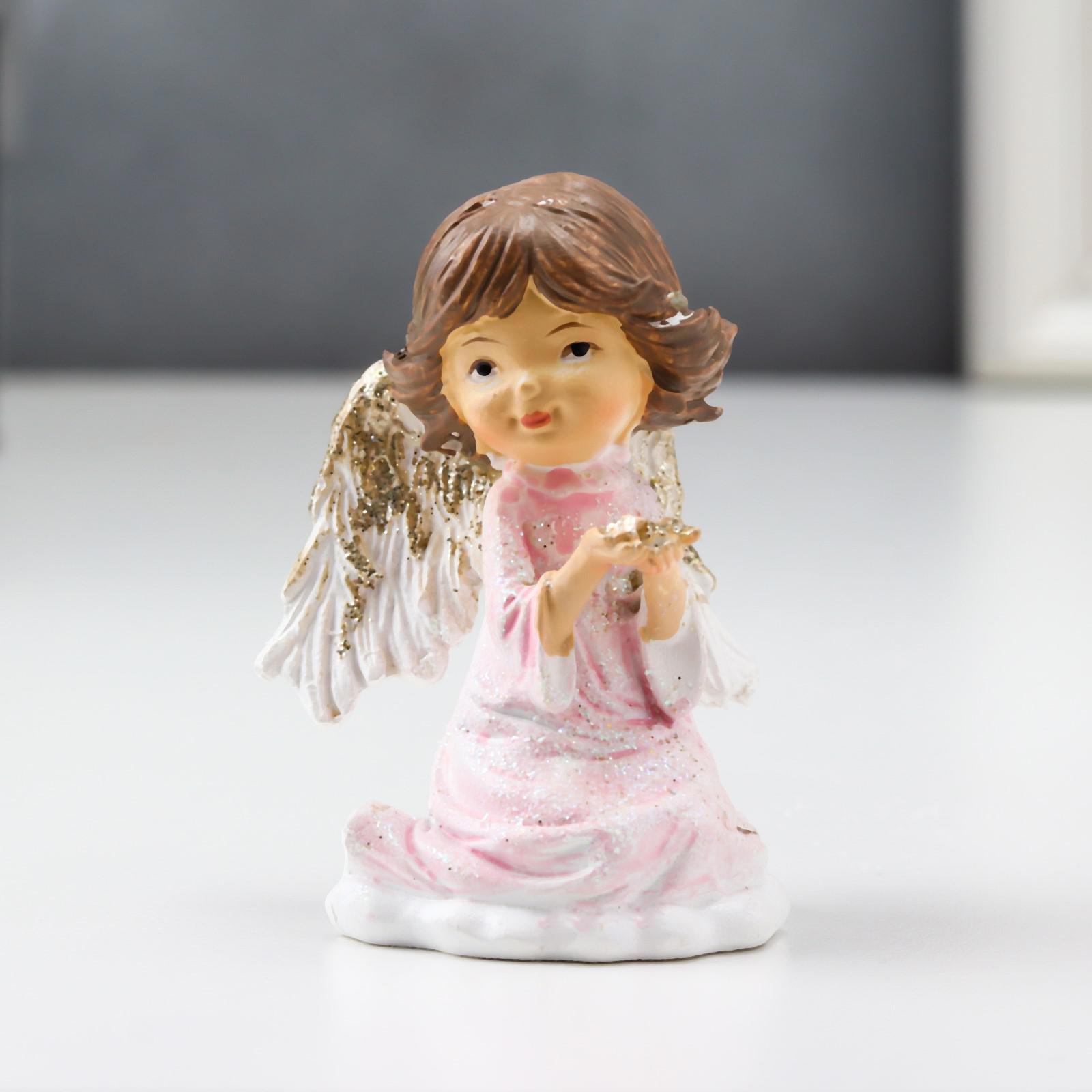 Изображение товара Сувенир интерьерный "Ангел сидит на облачке в ладошках звёзды" бело-розовый 6.5x4.5x5 см