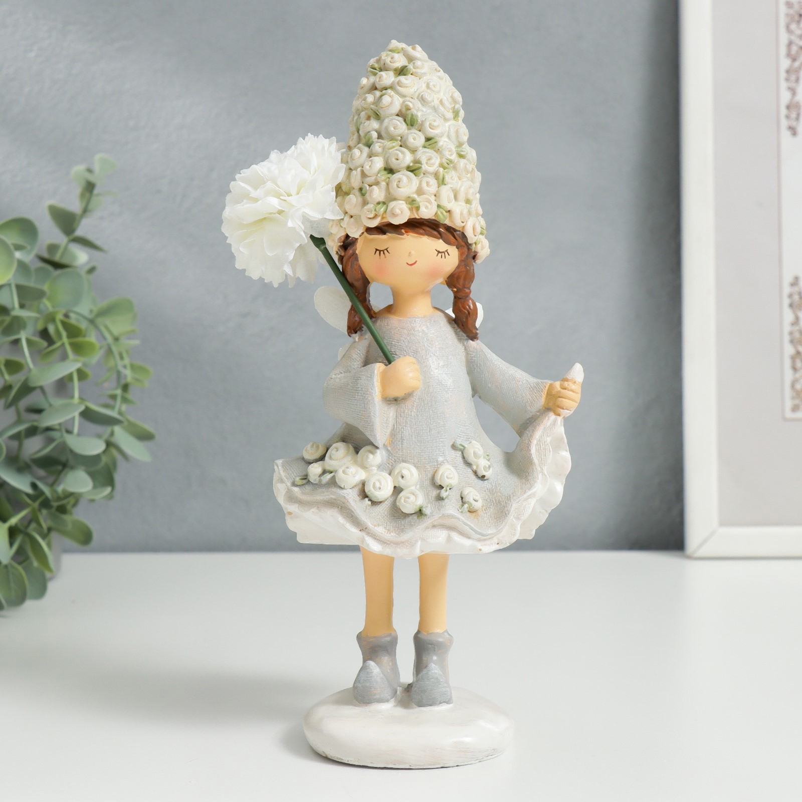 Изображение товара Сувенир интерьерный "Ангелок в голубом платье, в цветочном колпаке, с гвоздикой" 21.5x8x10 см 733017