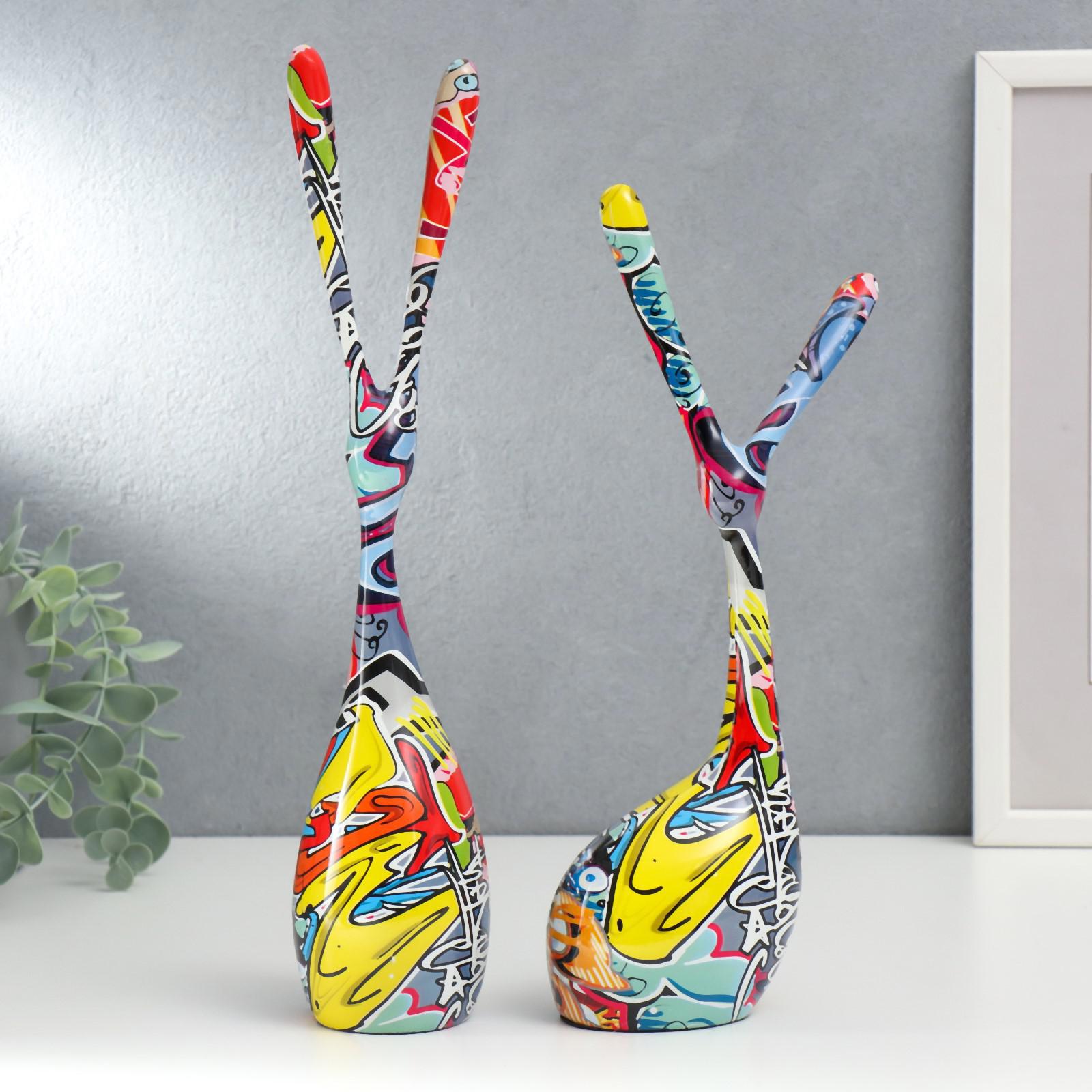 Изображение товара Сувенир интерьерный "Зайцы" граффити набор 2 шт 34x8.5x10.5 см 29x8x12.5 см