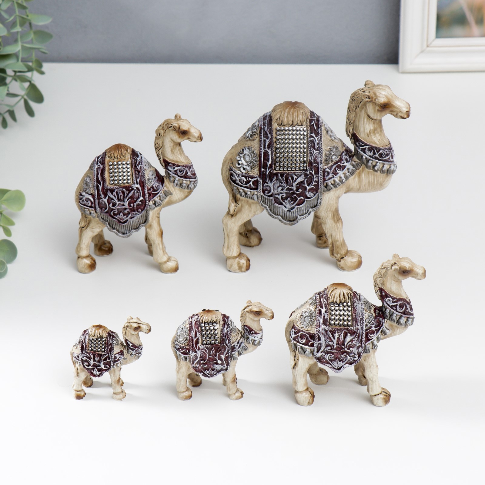 Изображение товара Сувенир интерьерный "Караван верблюдов" набор 5 шт h=6.5;8;11.5;13;16 см