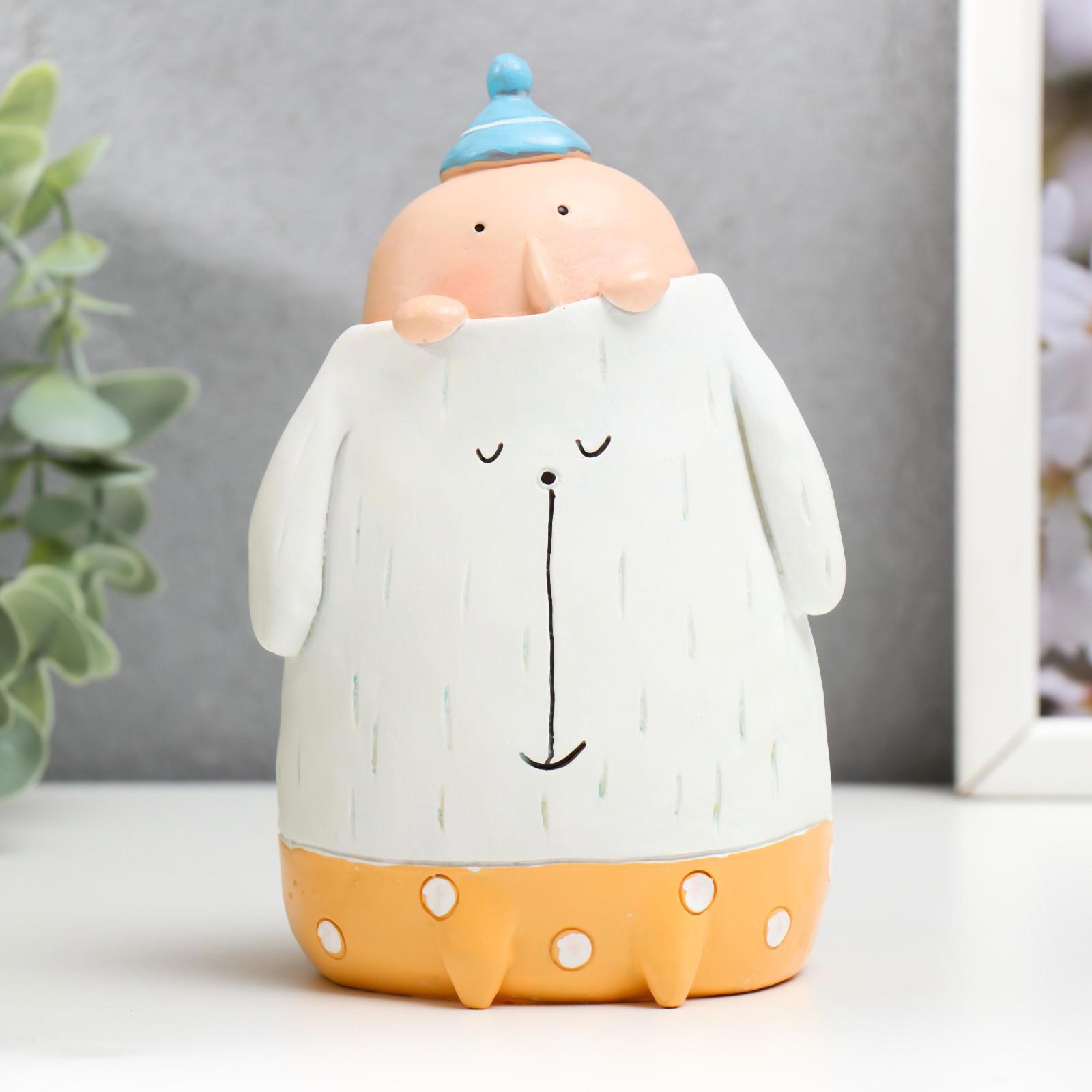 Изображение товара Сувенир Малыш в свитере-собачка 15x9x8,5 см