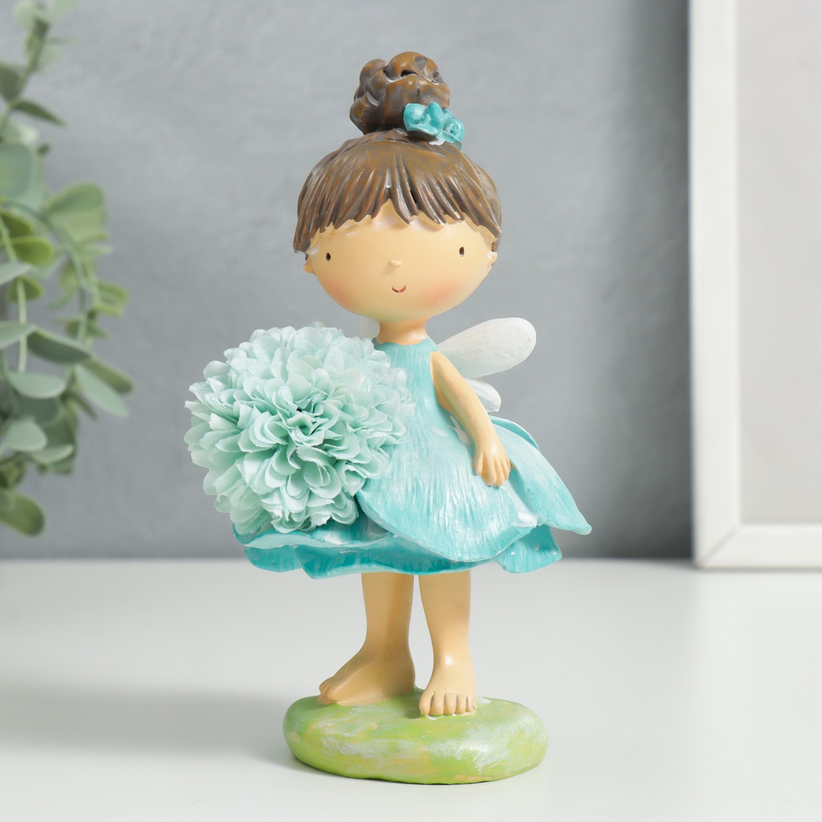 Изображение товара Сувенир интерьерный "Малышка-фея в голубом, с цветком" 15.5x8x8 см