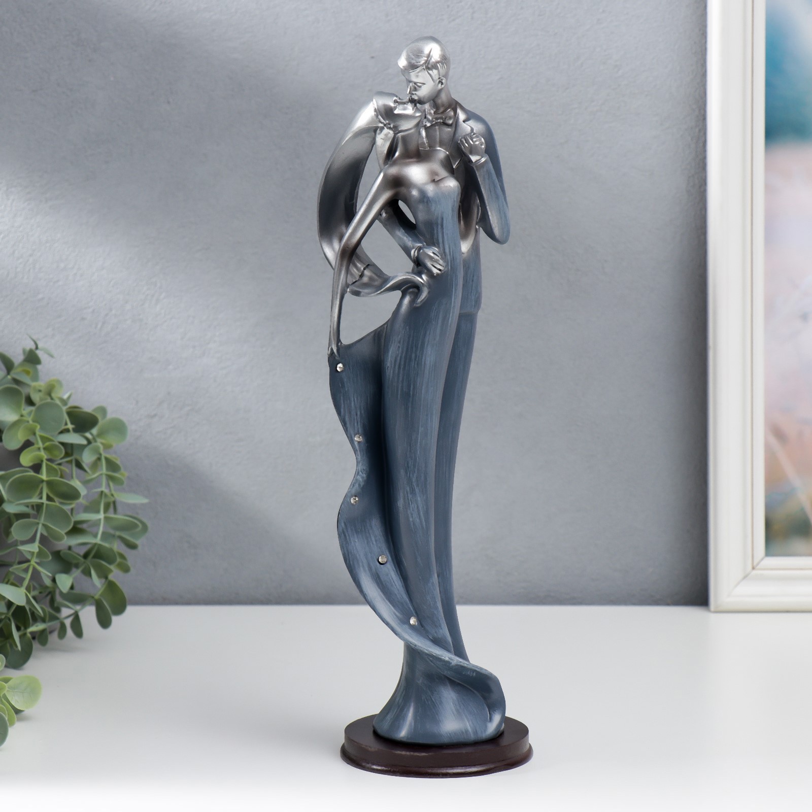 Изображение товара Сувенир интерьерный "Поцелуй" стразы серебро и синий 36x10x10 см