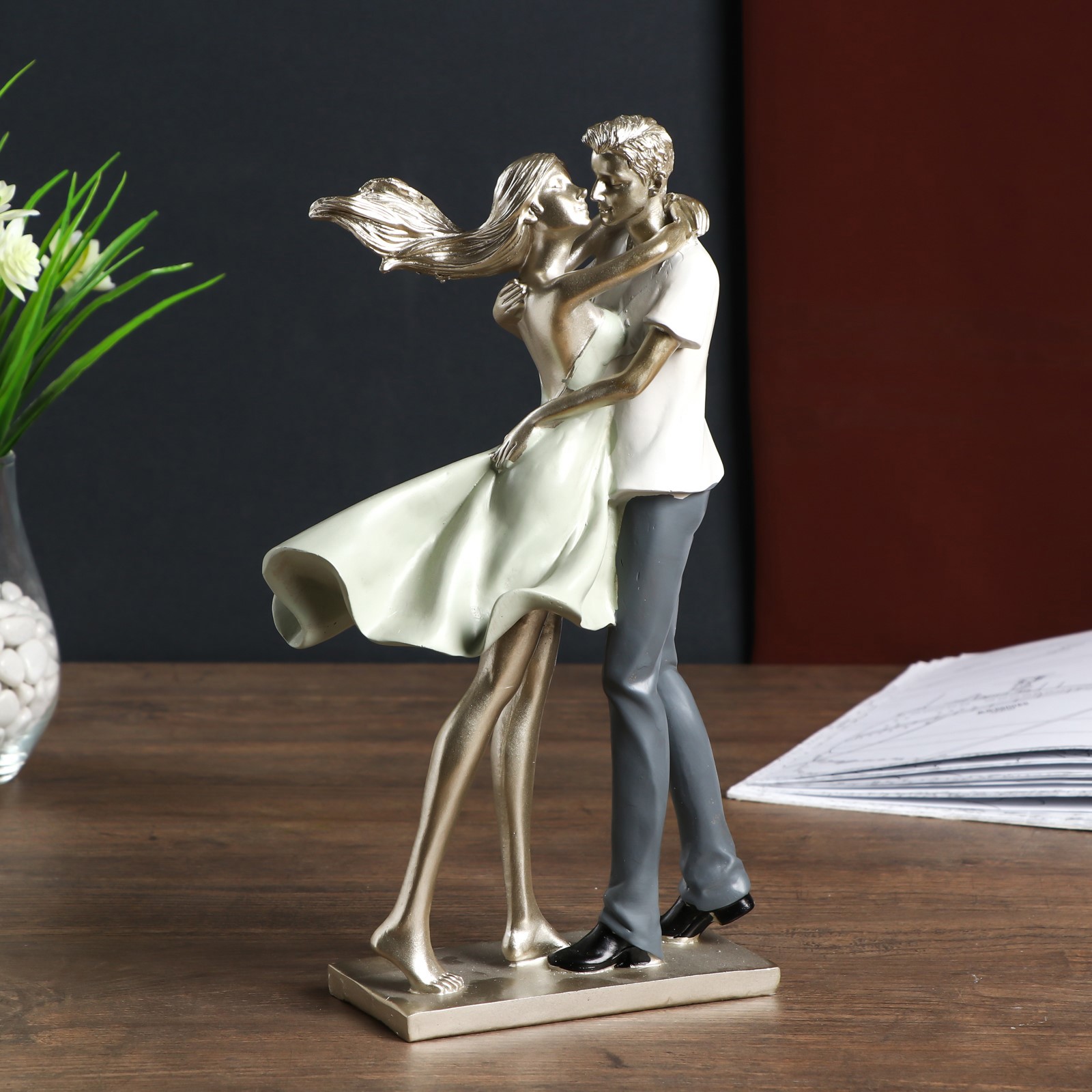 Изображение товара Сувенир интерьерный "Поцелуй на ветру" 31.5x10x20 см