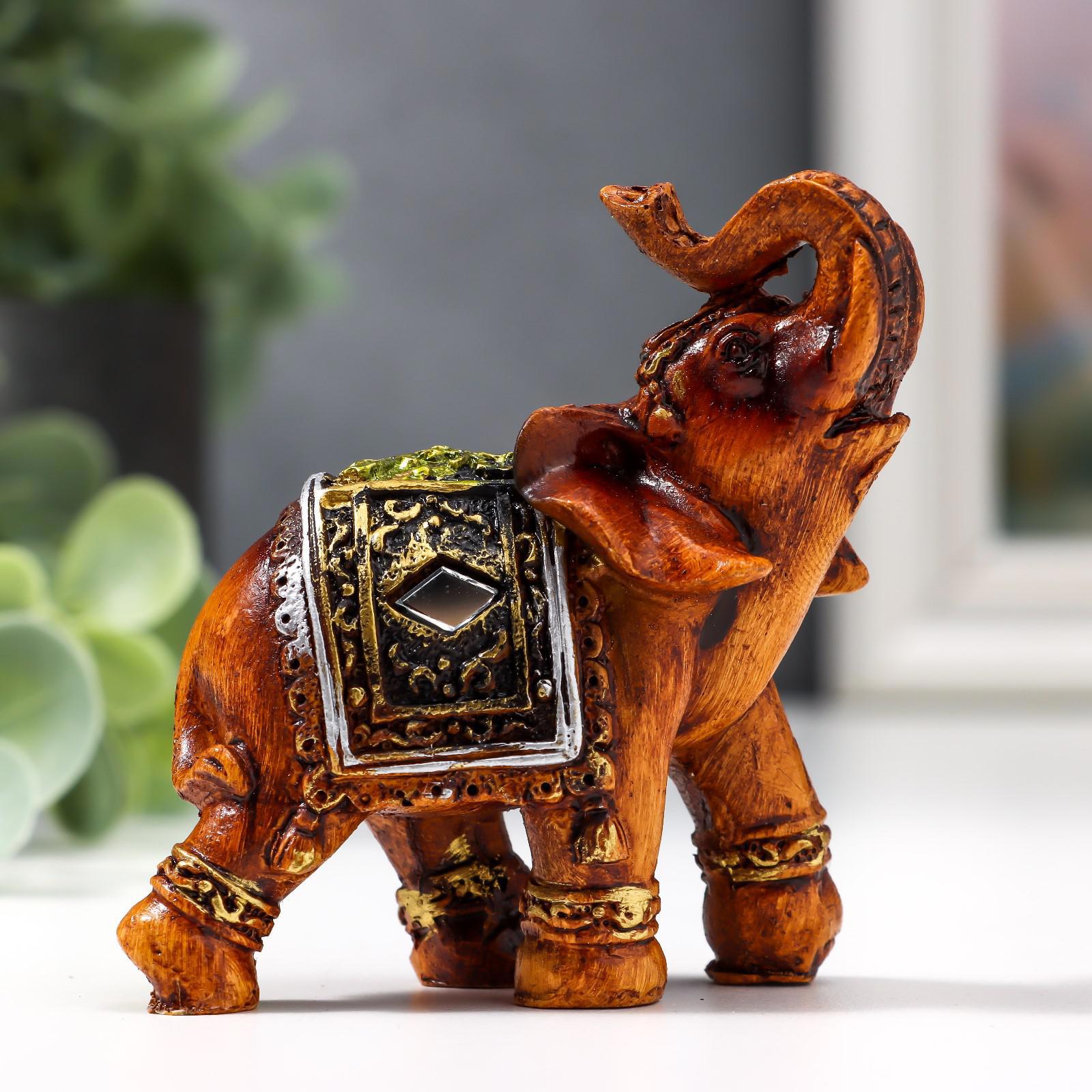 Изображение товара Слон в серебристой попоне — интерьерный сувенир 7,5×6×3,2 см