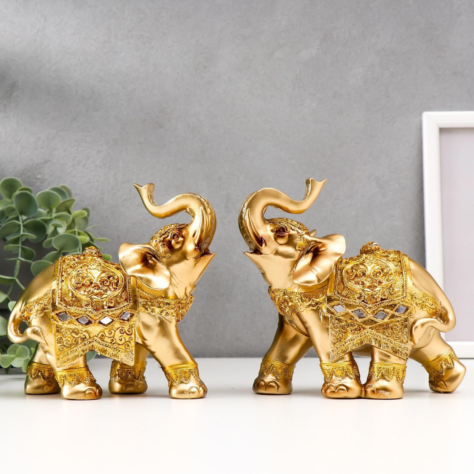 Изображение товара Сувенир интерьерный "Слоны в золотых доспехах" набор 2 шт 15x15x6.5 см