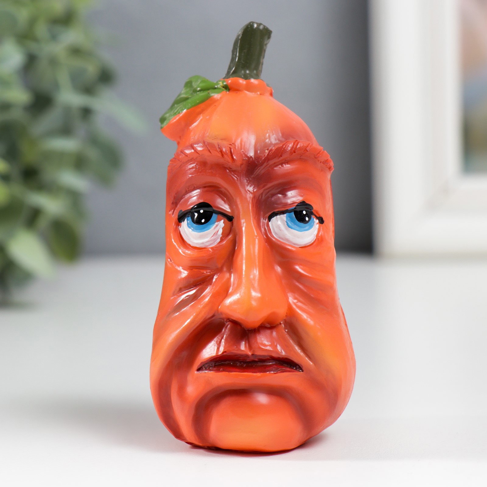 Изображение товара Сувенир интерьерный Хмурый дядюшка тыква, 20×10×10 см