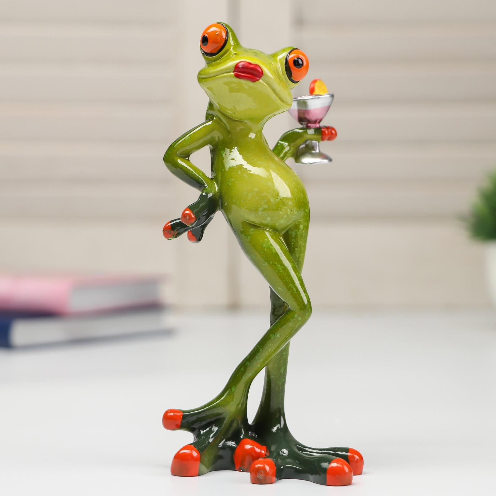 Изображение товара Сувенир интерьерный "Лягушка с бокалом вина" 15.5x7.5x8.3 см