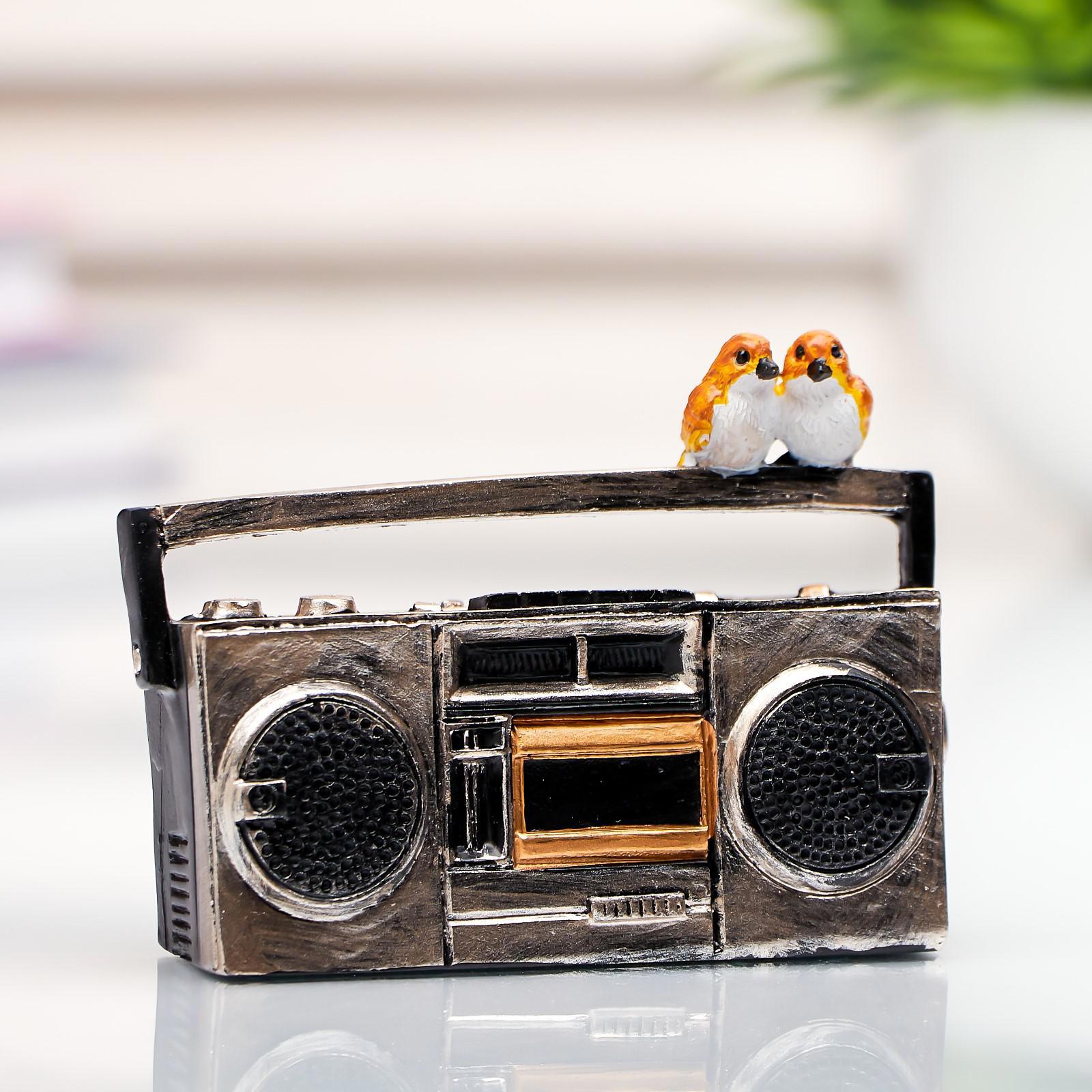 Изображение товара Два птенчика на магнитофоне — интерьерная миниатюра, 6,5×2,5×8,5 см