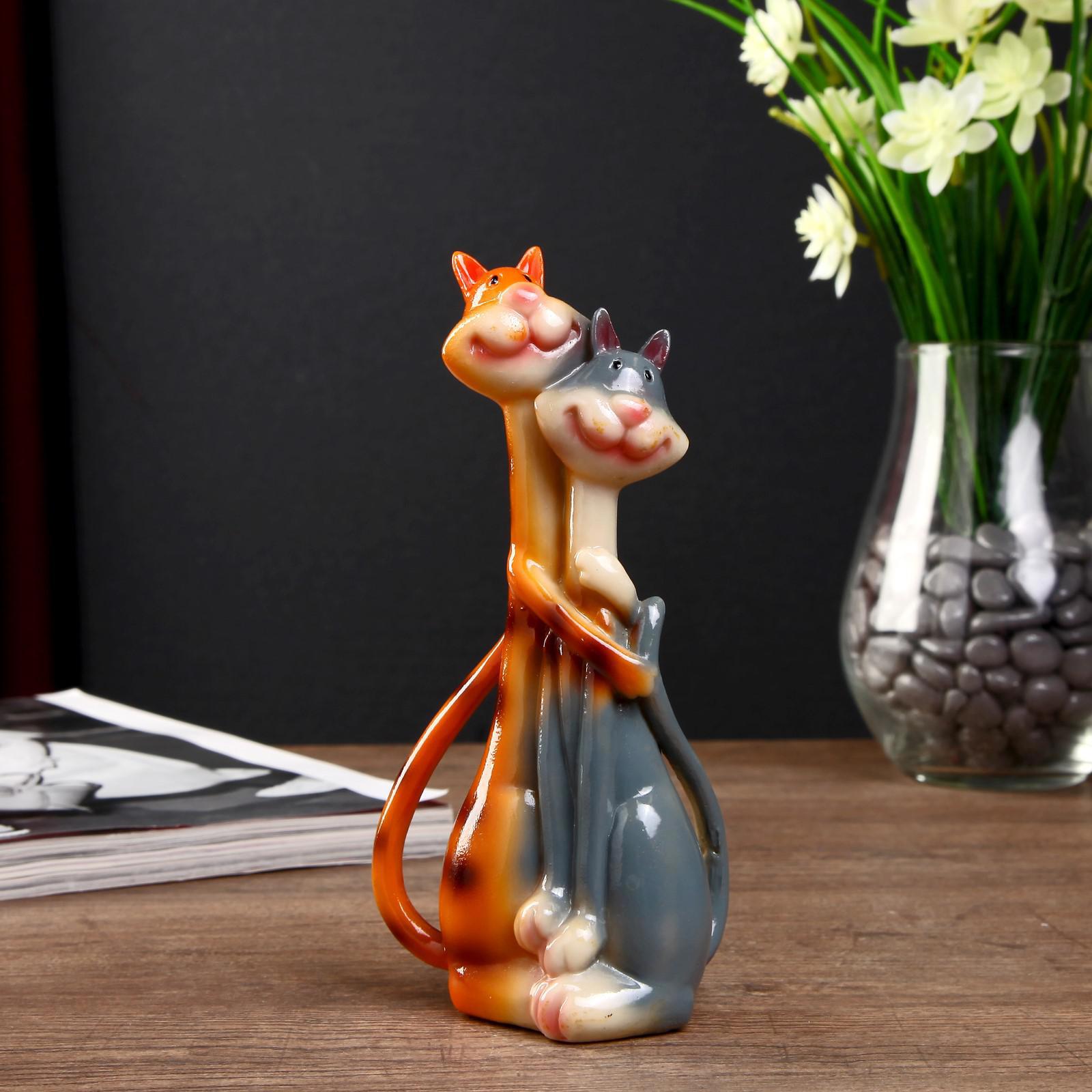 Изображение товара Сувенир интерьерный обнимашки "Кот и кошка - полосатики" 18.5x7.8x5 см