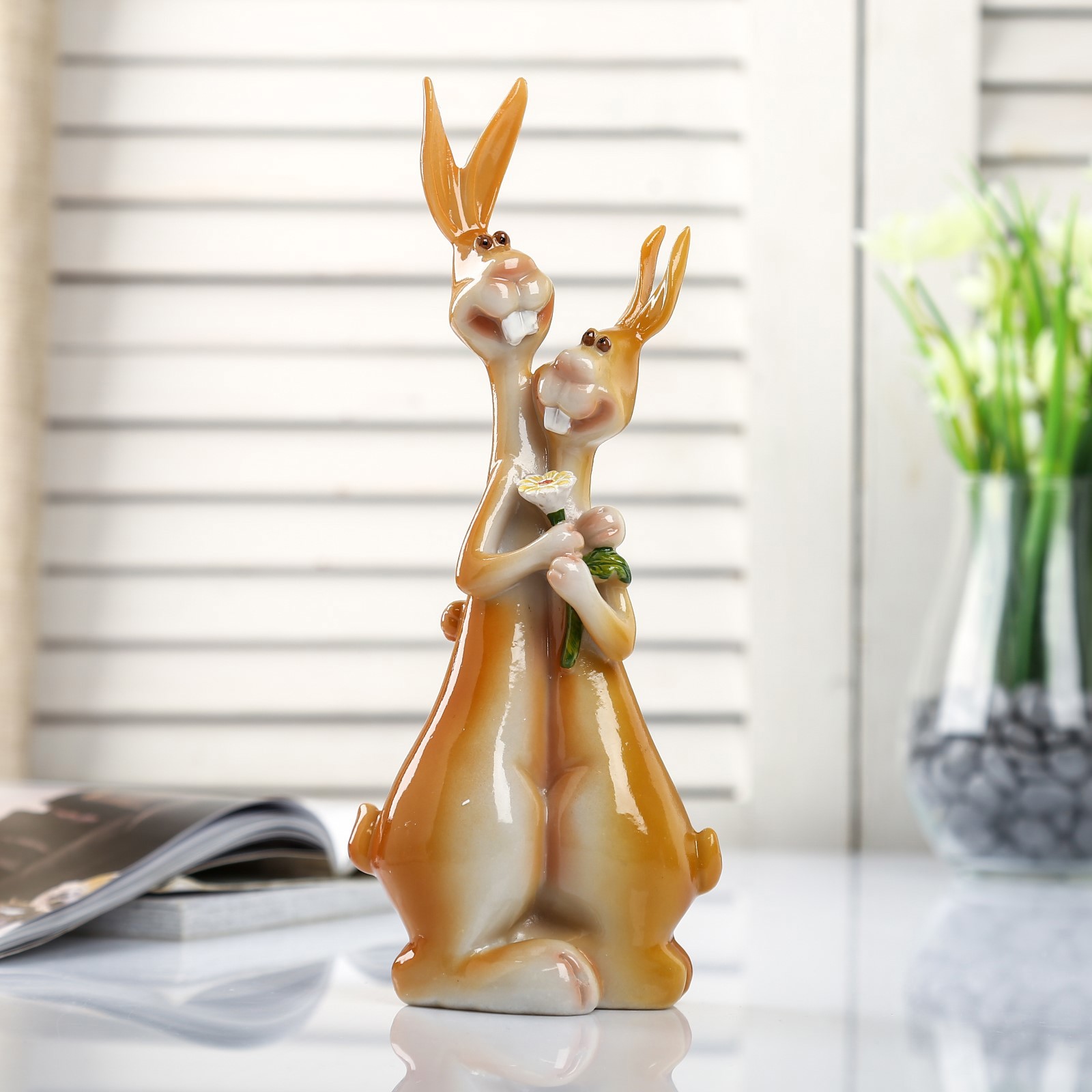 Изображение товара Сувенир интерьерный обнимашки "Зайчата с ромашкой" 22.5x8.7x5.5 см