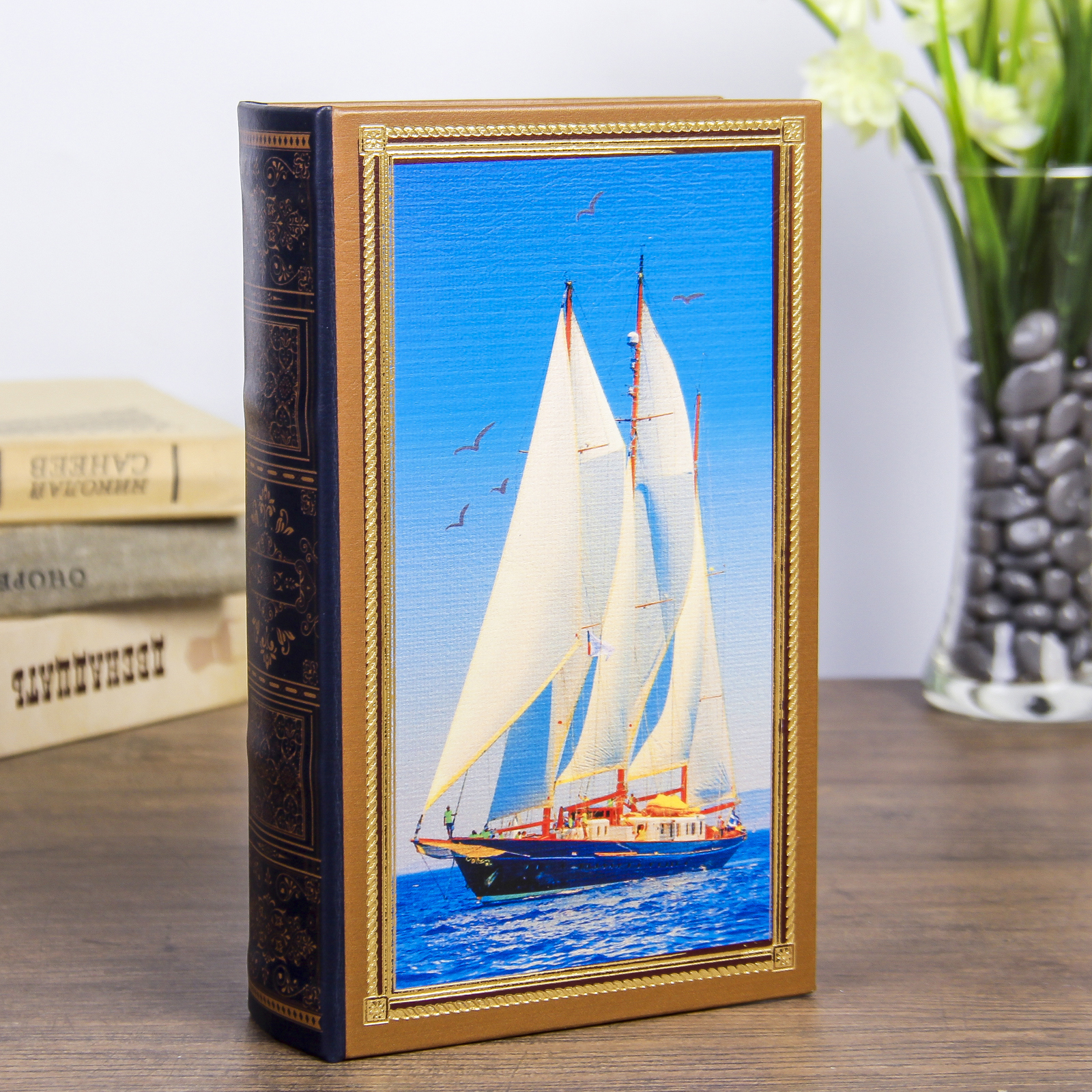 Изображение товара Шкатулка-сейф книга "Корабль" 21x13x5 см