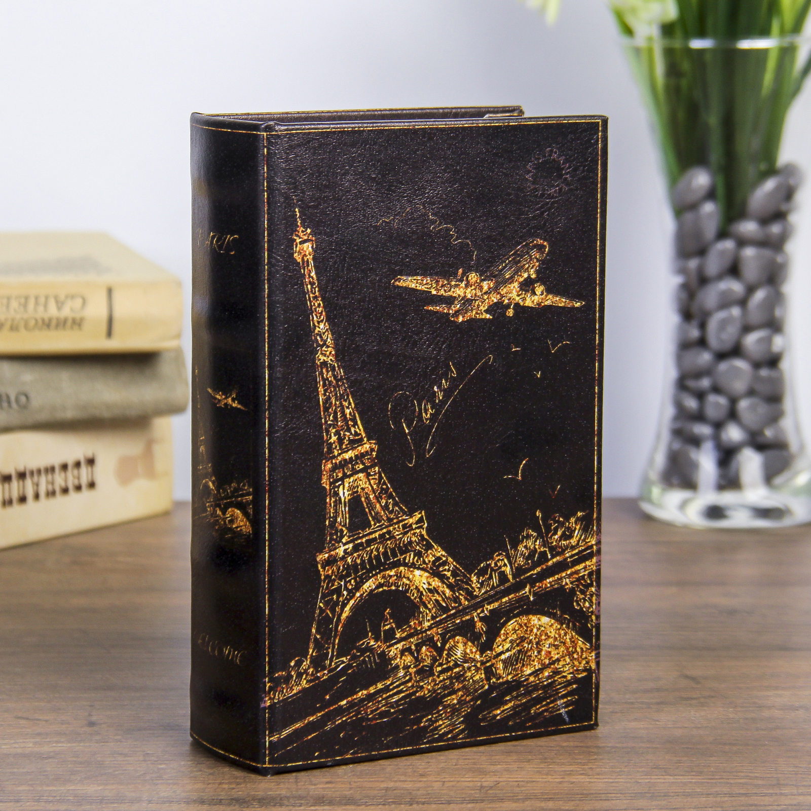 Изображение товара Шкатулка-сейф книга "Ночной Париж в золоте" 17x11x5 см