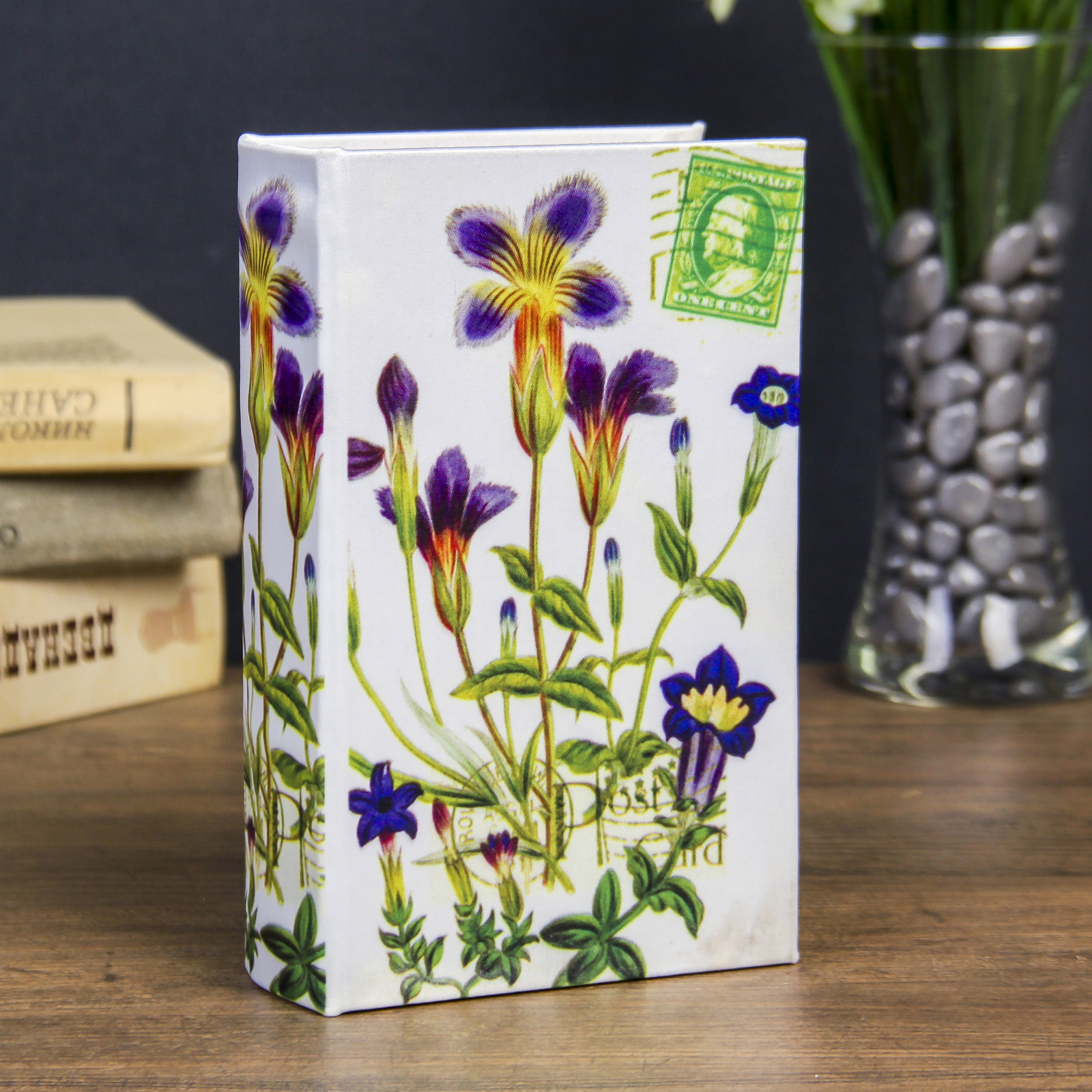 Изображение товара Шкатулка-сейф книга Колокольчики 17x11x5 см