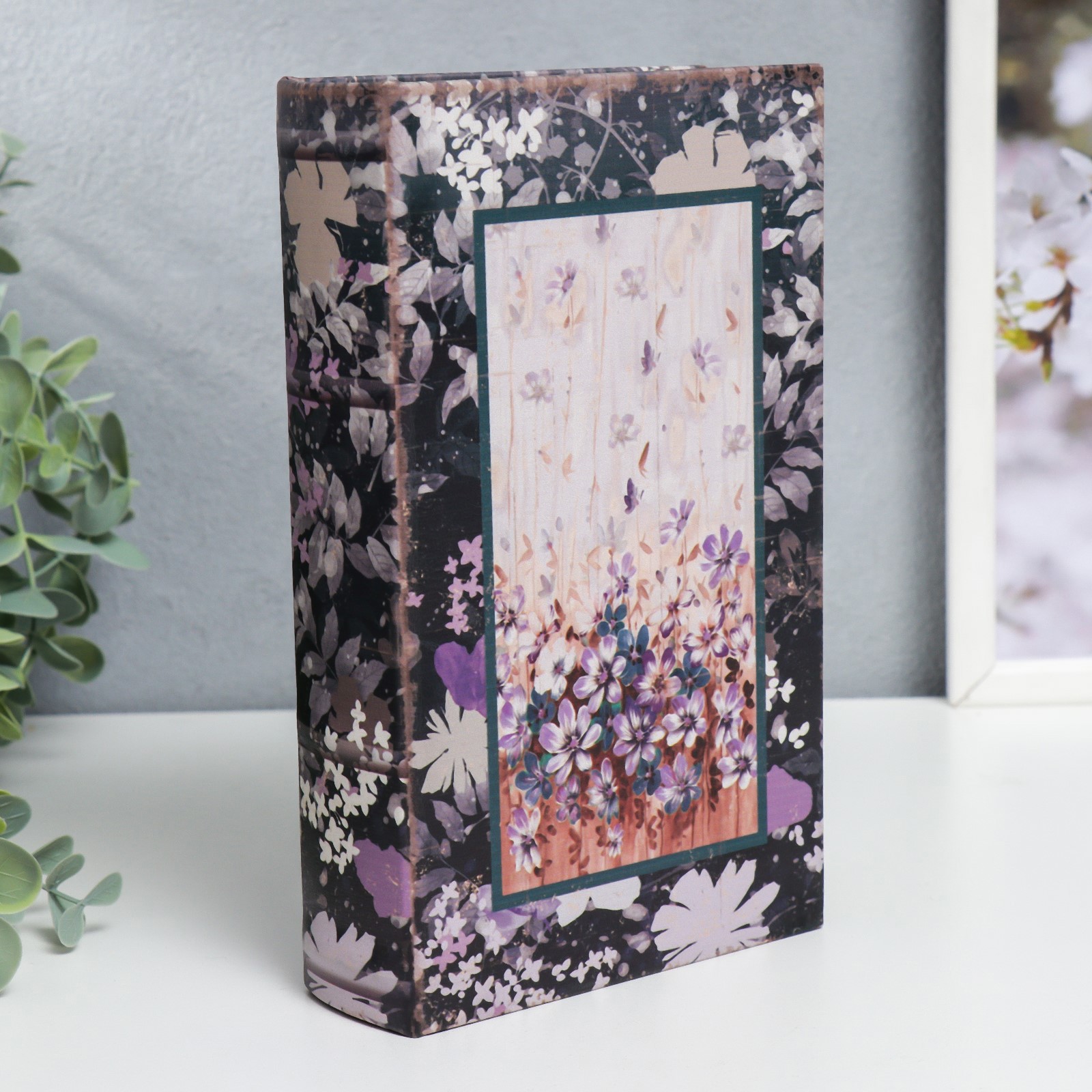 Изображение товара Шкатулка-сейф книга Садовые цветы 21x13x5 см