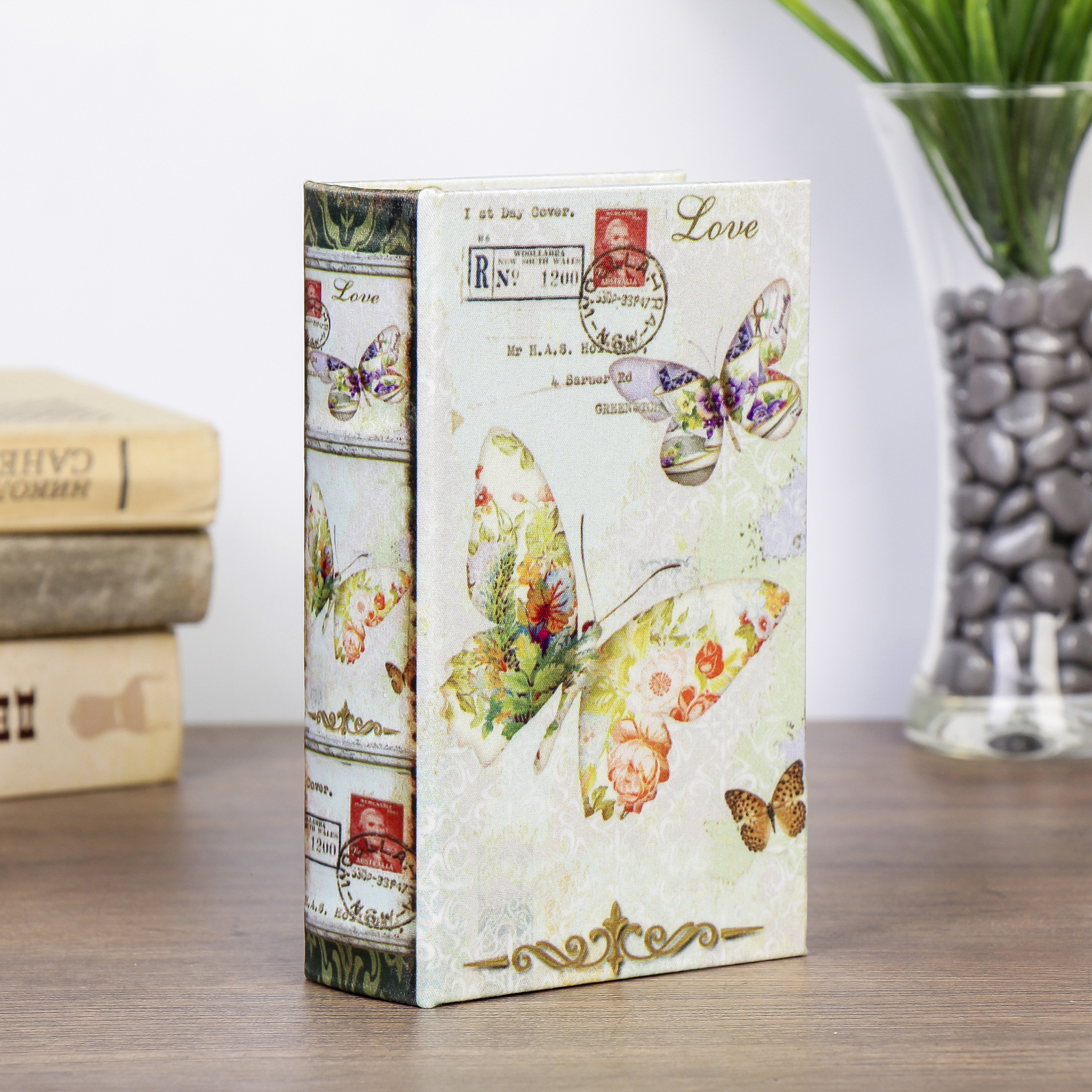 Изображение товара Шкатулка-сейф книга "Цветные бабочки" 17x11x5 см