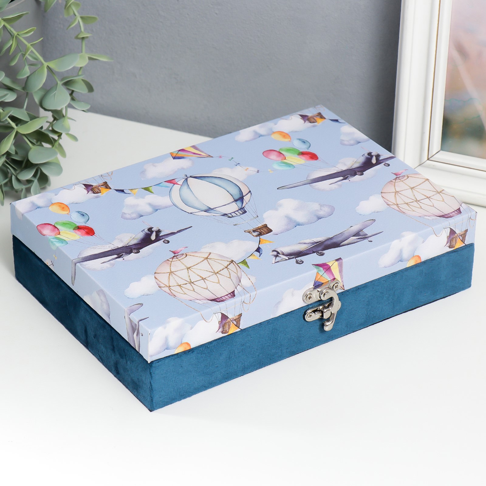 Изображение товара Шкатулка универсальная "Самолёты и воздушные шары" 5.5x24x17 см