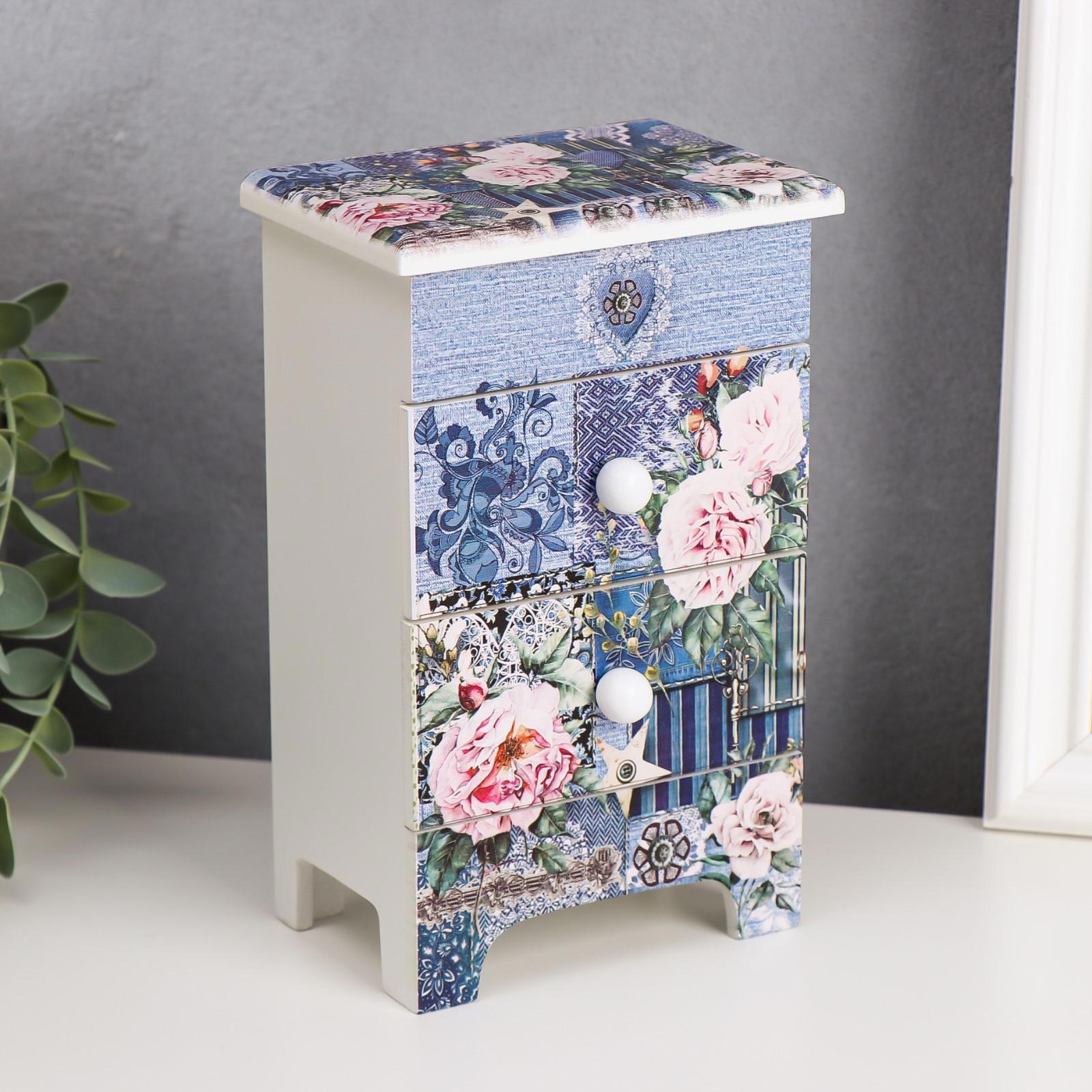 Изображение товара Шкатулка универсальная комод 3 ящика "Пэчворк и розовые пионы" 18.5x11.5x7.5 см