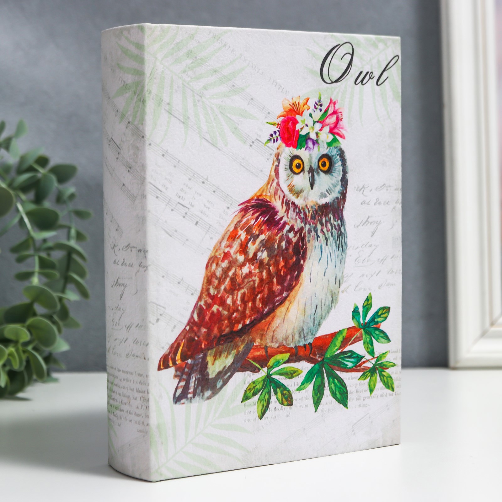 Изображение товара Шкатулка-книга SIMALAND сова в венке 18x13x4 см