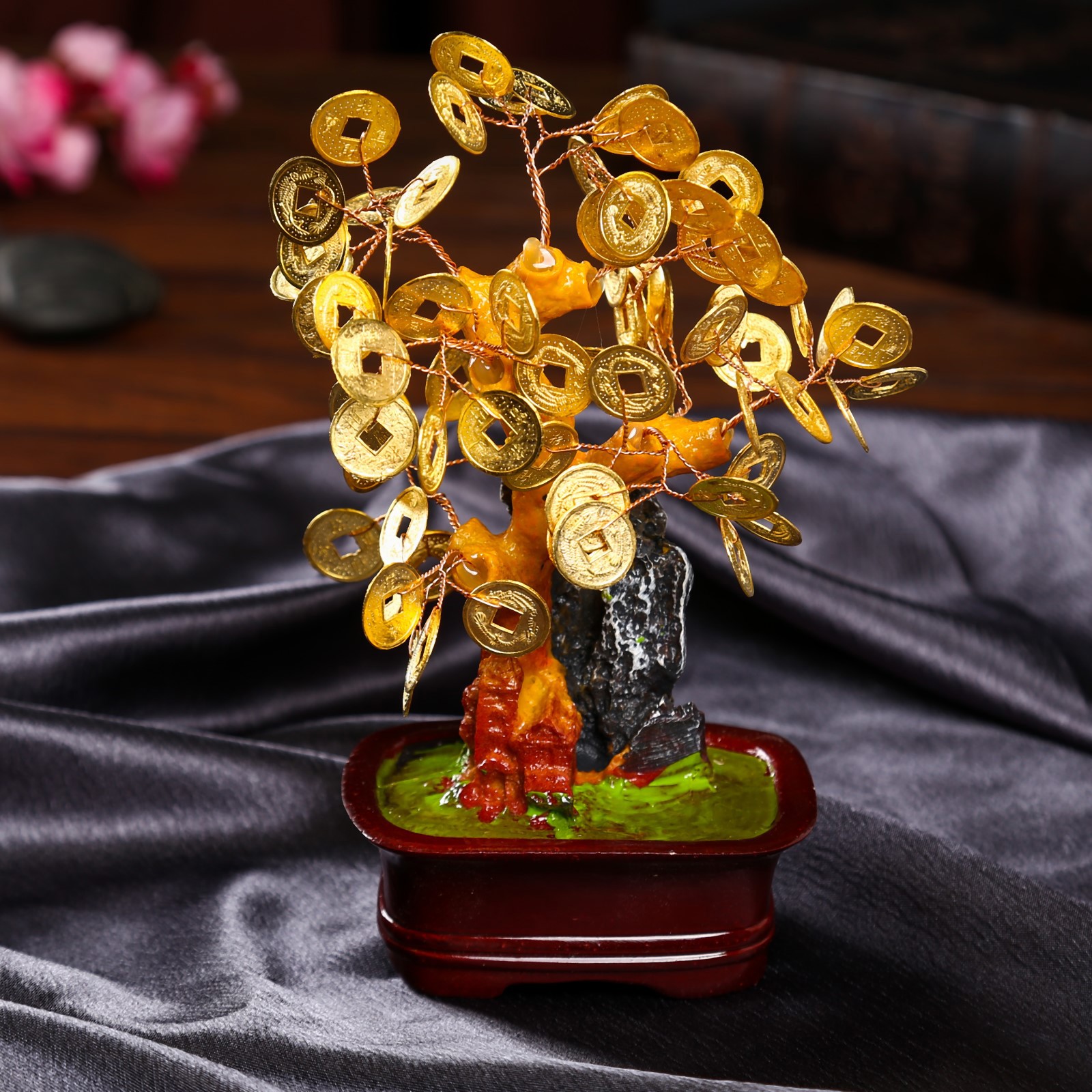 Изображение товара Сувенир интерьерный бонсай "Денежное дерево" 63 монеты 19x16x8.2 см