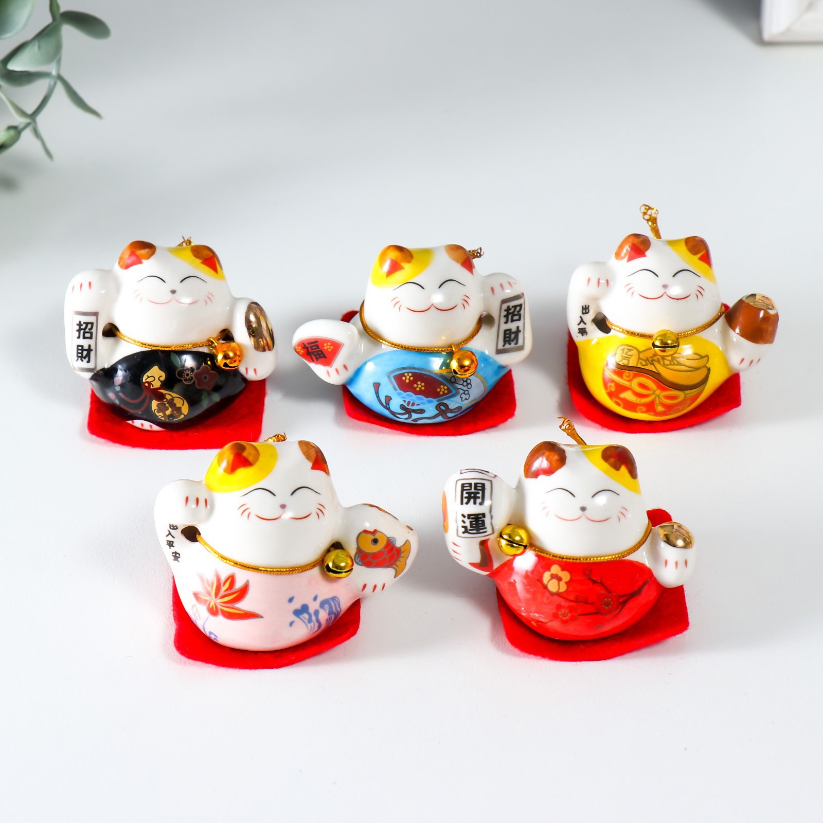 Изображение товара Манэки-нэко наслаждение набор 5 шт — декоративные фигурки, керамика