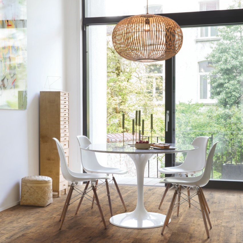 Изображение товара Ламинат Quick Step Дуб почтенный натуральный промасленный 32 класс толщина 8 мм с фаской 1.507 м²