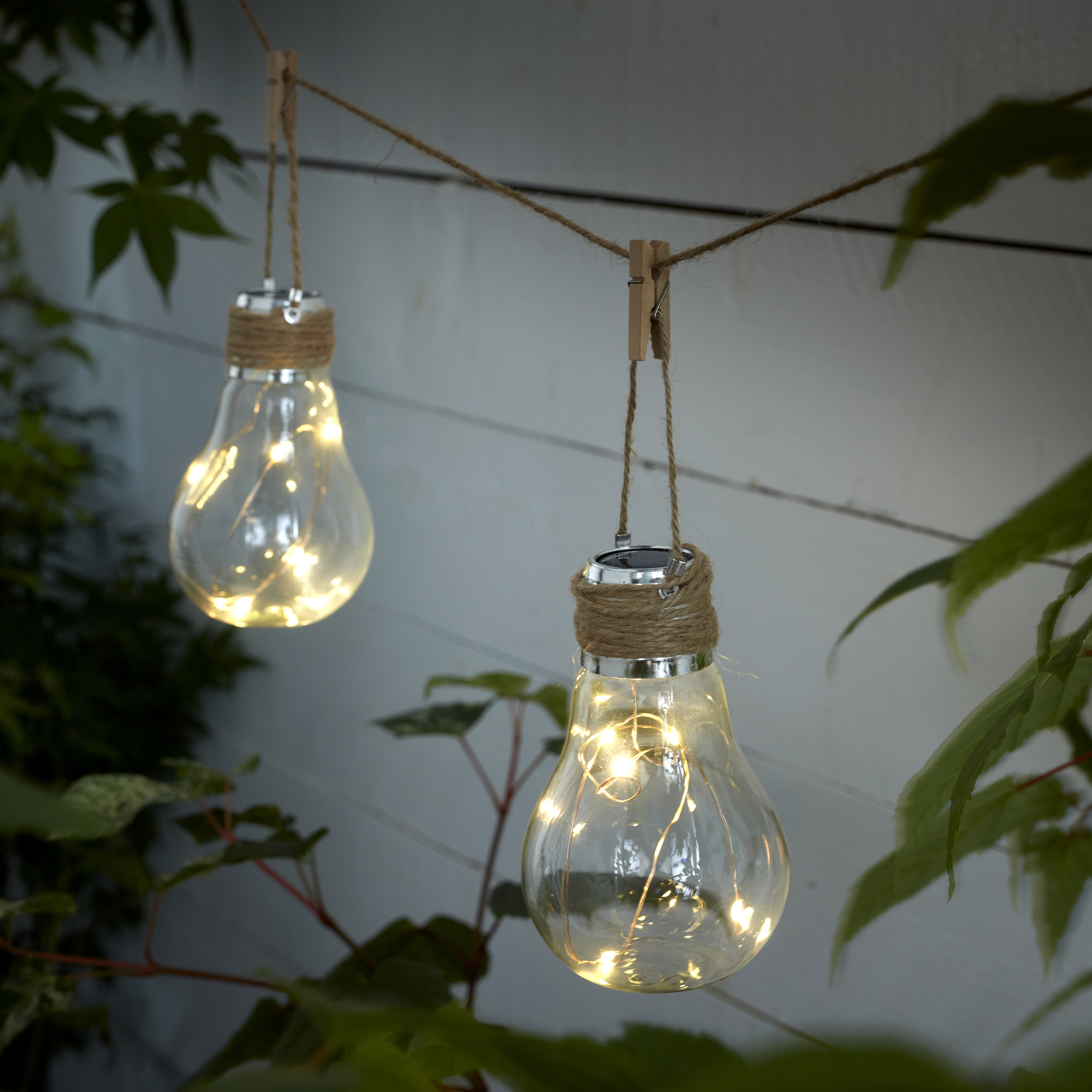 Изображение товара Светильник Inspire Talara на солнечных батареях 14 см цвет прозрачный теплый белый свет 2 шт