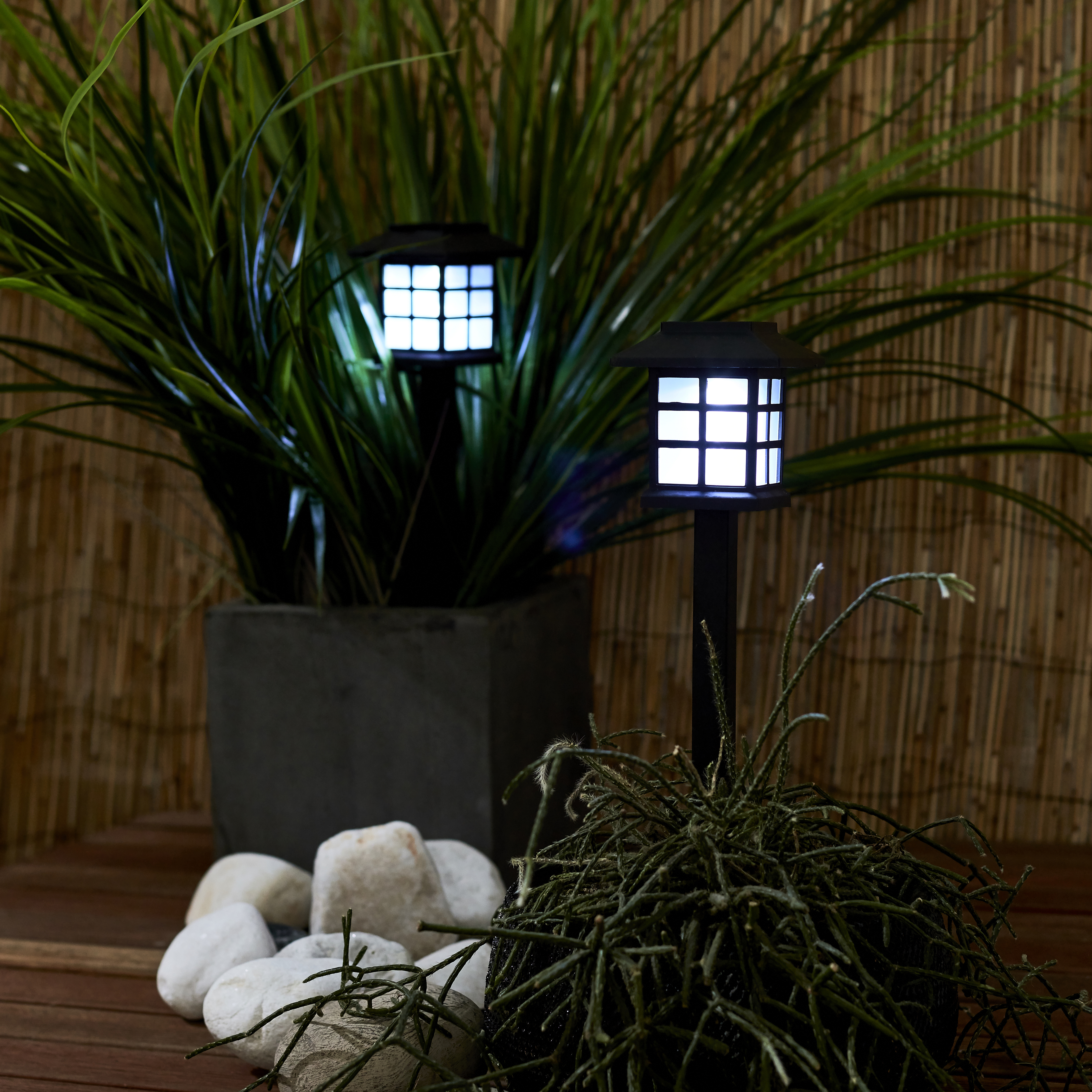 Изображение товара Светильник в грунт Inspire London Mood Led на солнечных батареях IP44