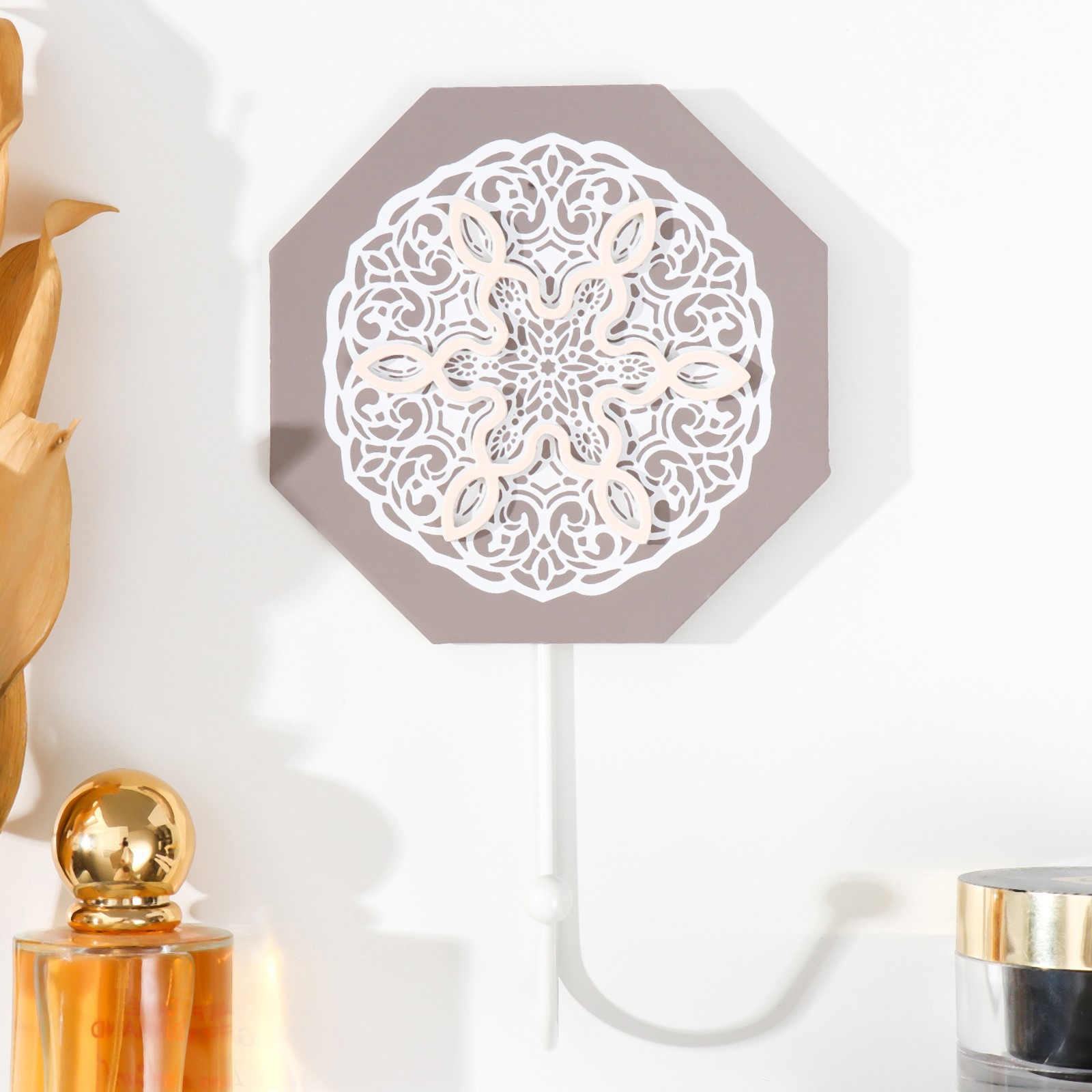 Изображение товара Крючок декоративный "Цветок. Восьмигранник" 11.6x0.7x20 см