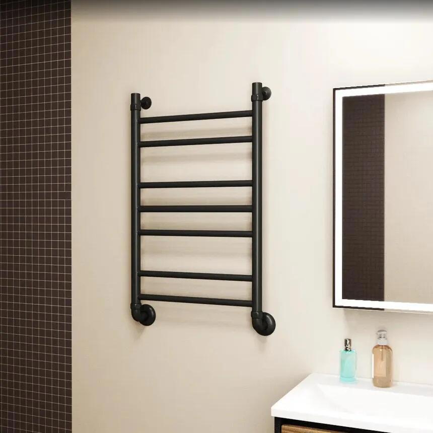 Изображение товара Полотенцесушитель водяной Bauedge В10 50x80 см черный матовый