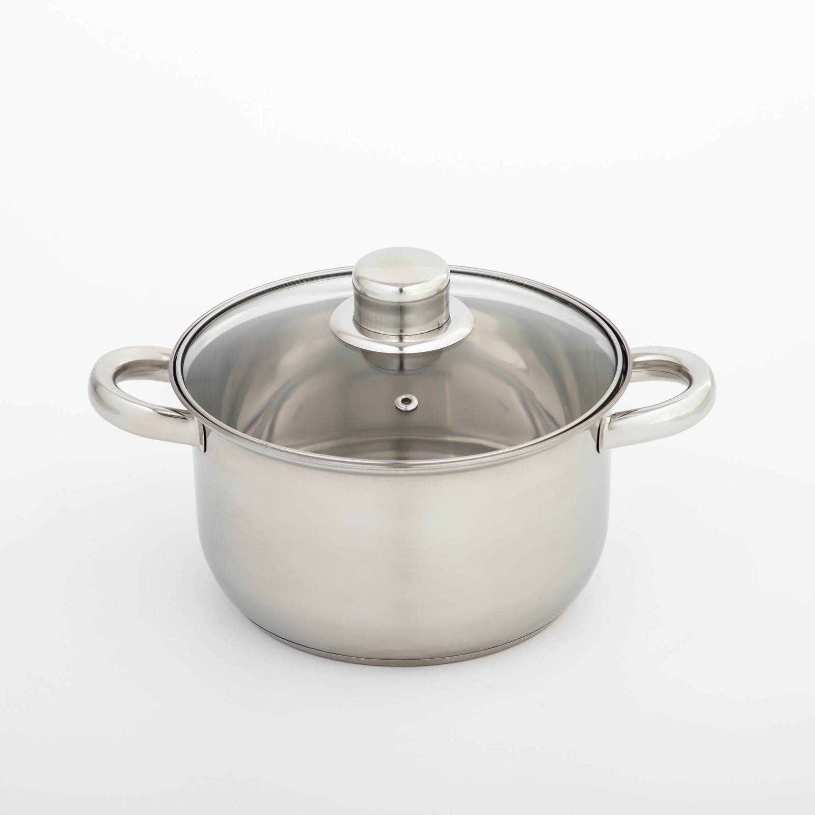 Изображение товара Кастрюля из нержавеющей стали 2.2 л Доляна с трёхслойным дном и ручками