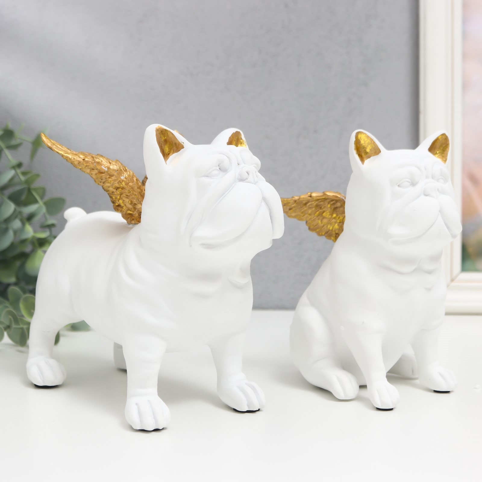 Изображение товара Сувенир интерьерный "Бульдоги с крыльями" белый набор 2 шт 16.5x10.5x13.5 16.5x11.5x18.5 см