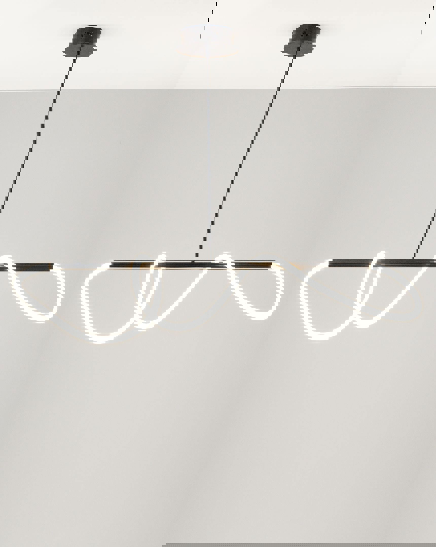 Изображение товара Светильник подвесной светодиодный MODERLI True 24 м² нейтральный белый свет цвет черный