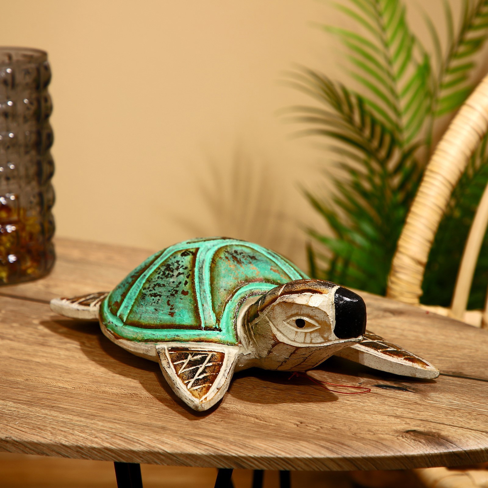 Изображение товара Интерьерный сувенир "Черепаха" зелёный панцирь 30x20x6 см