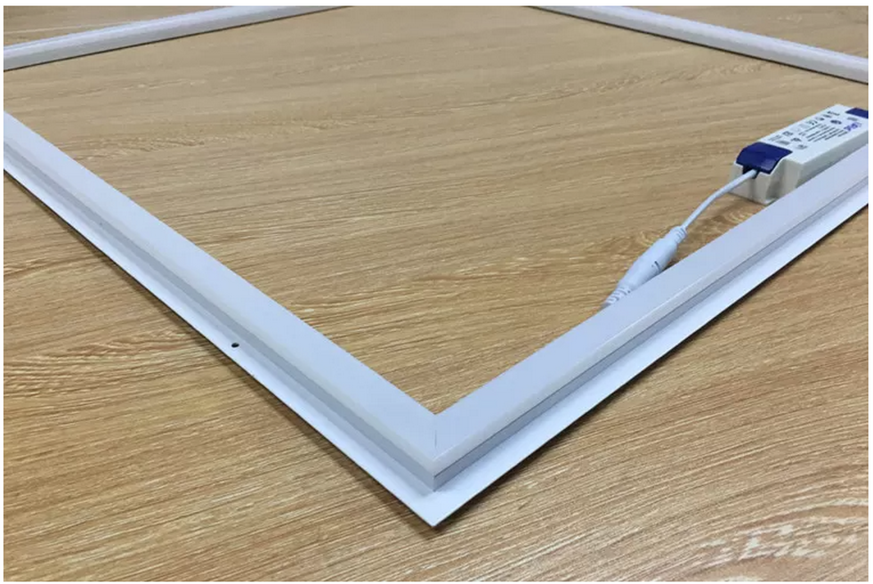 Изображение товара Светодиодный потолочный светильник Nova Electric N-300002 48 Вт белый нейтральный 4200K