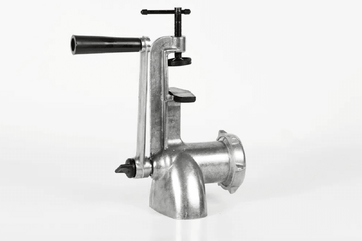 Изображение товара Ручная мясорубка Узби Уралочка МА-С 00000583 серебро алюминий сталь